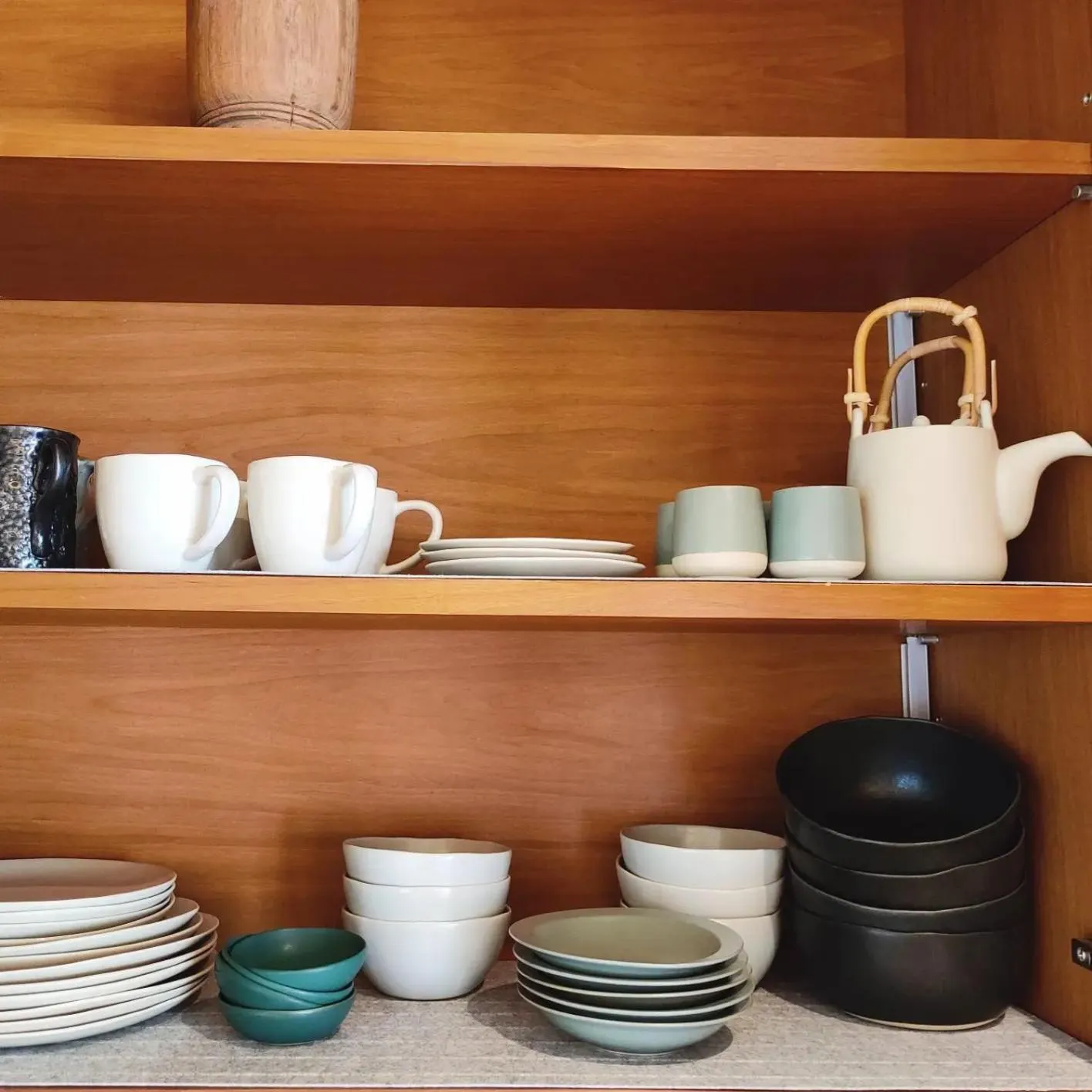 Coffee/tea facilities in Rarin Villas