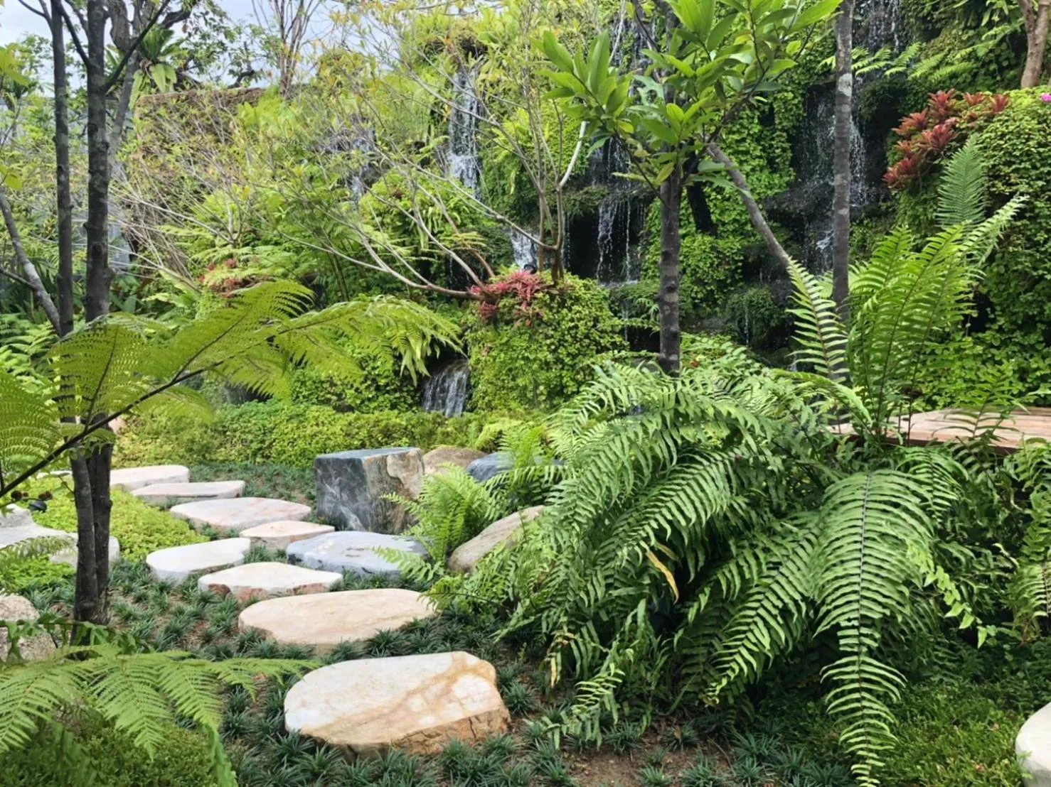 Garden in Rarin Villas