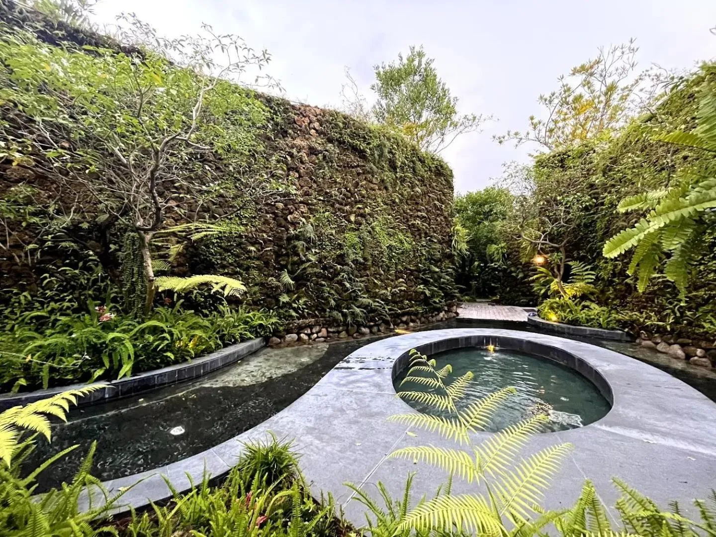 Spring in Rarin Villas