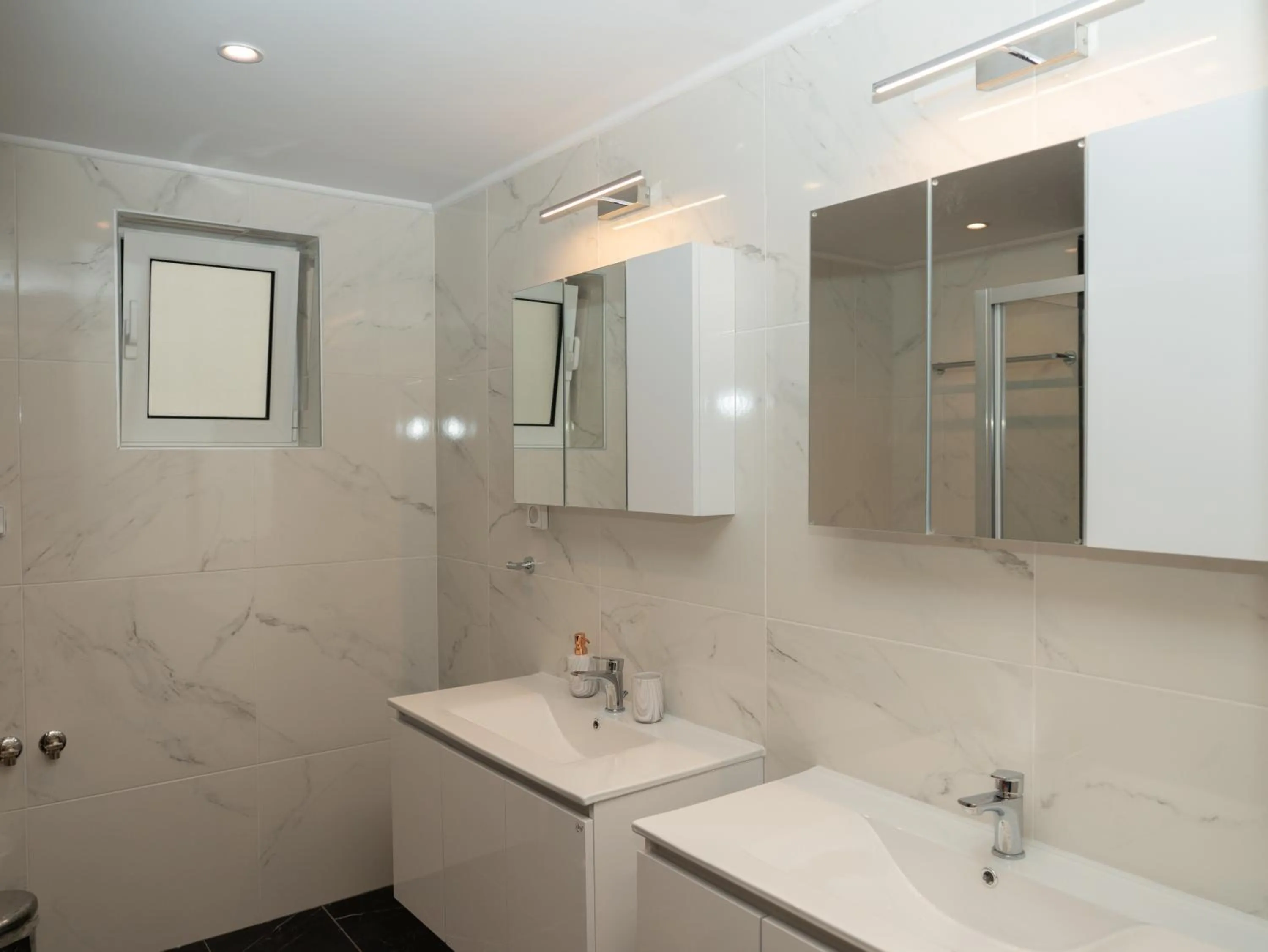 Bathroom in ALLAGIANNIS GROUP APARTMENTS