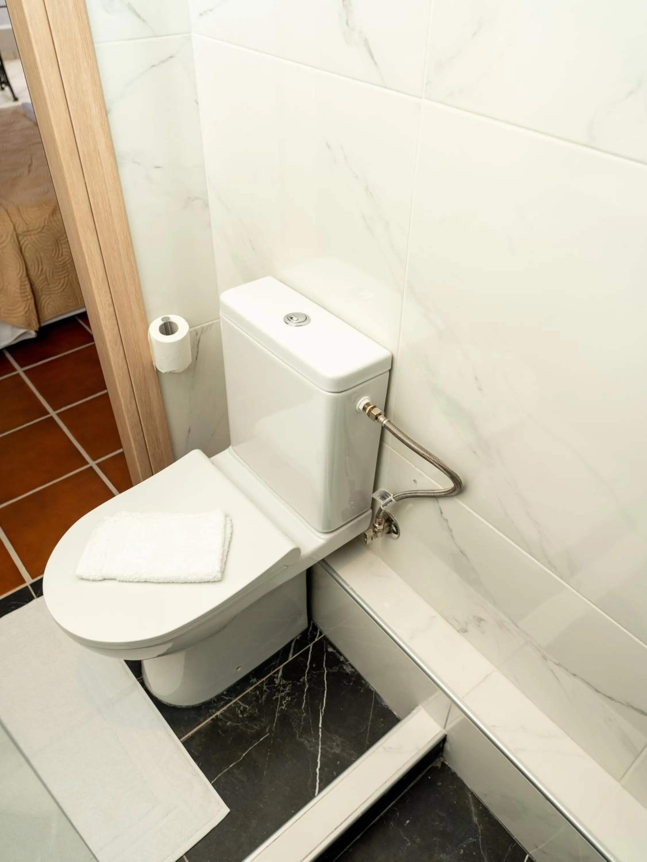 Bathroom in ALLAGIANNIS GROUP APARTMENTS