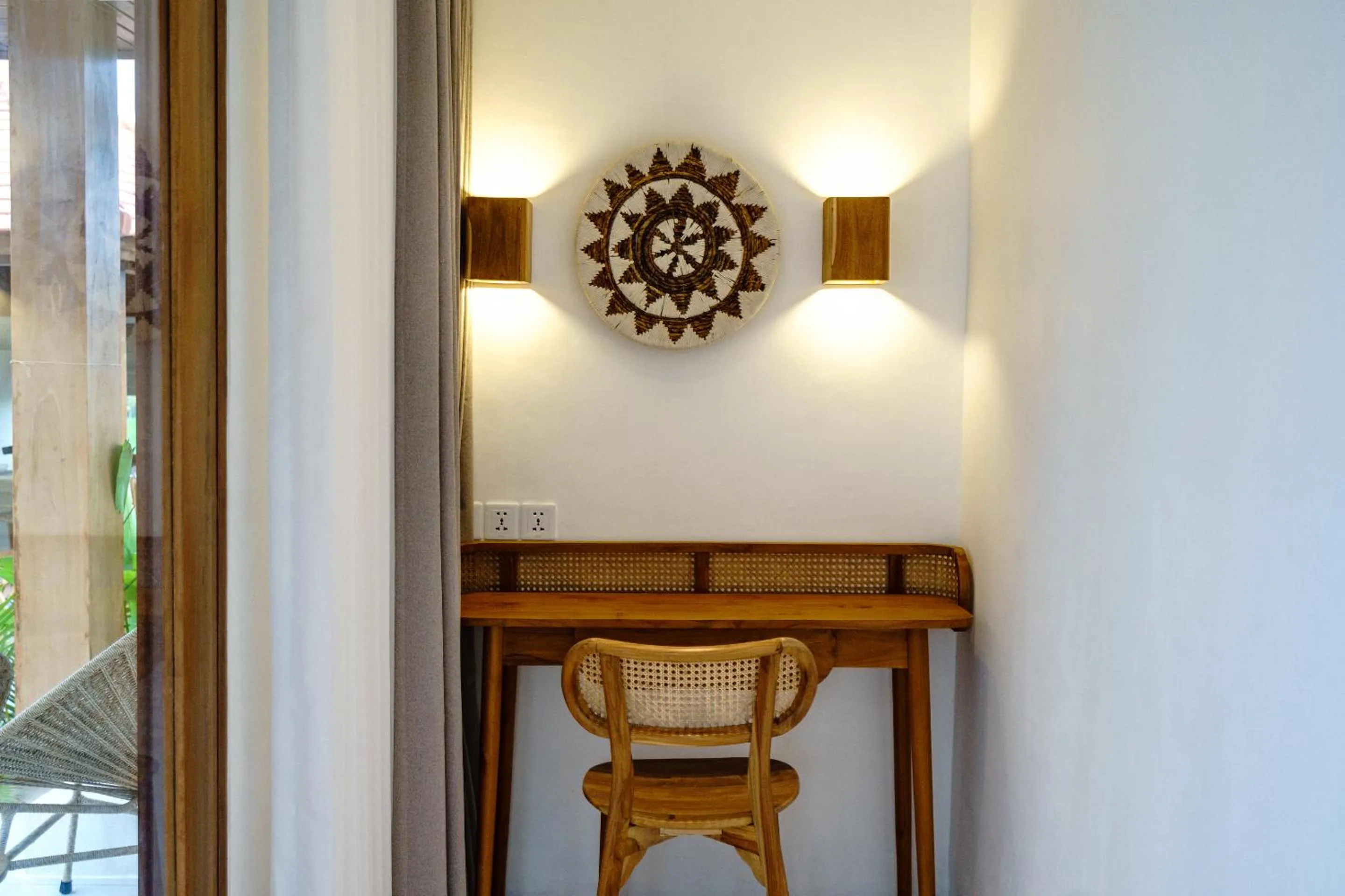 Seating area in Tembaga Garden Retreat - Privacy and Modern Comfort