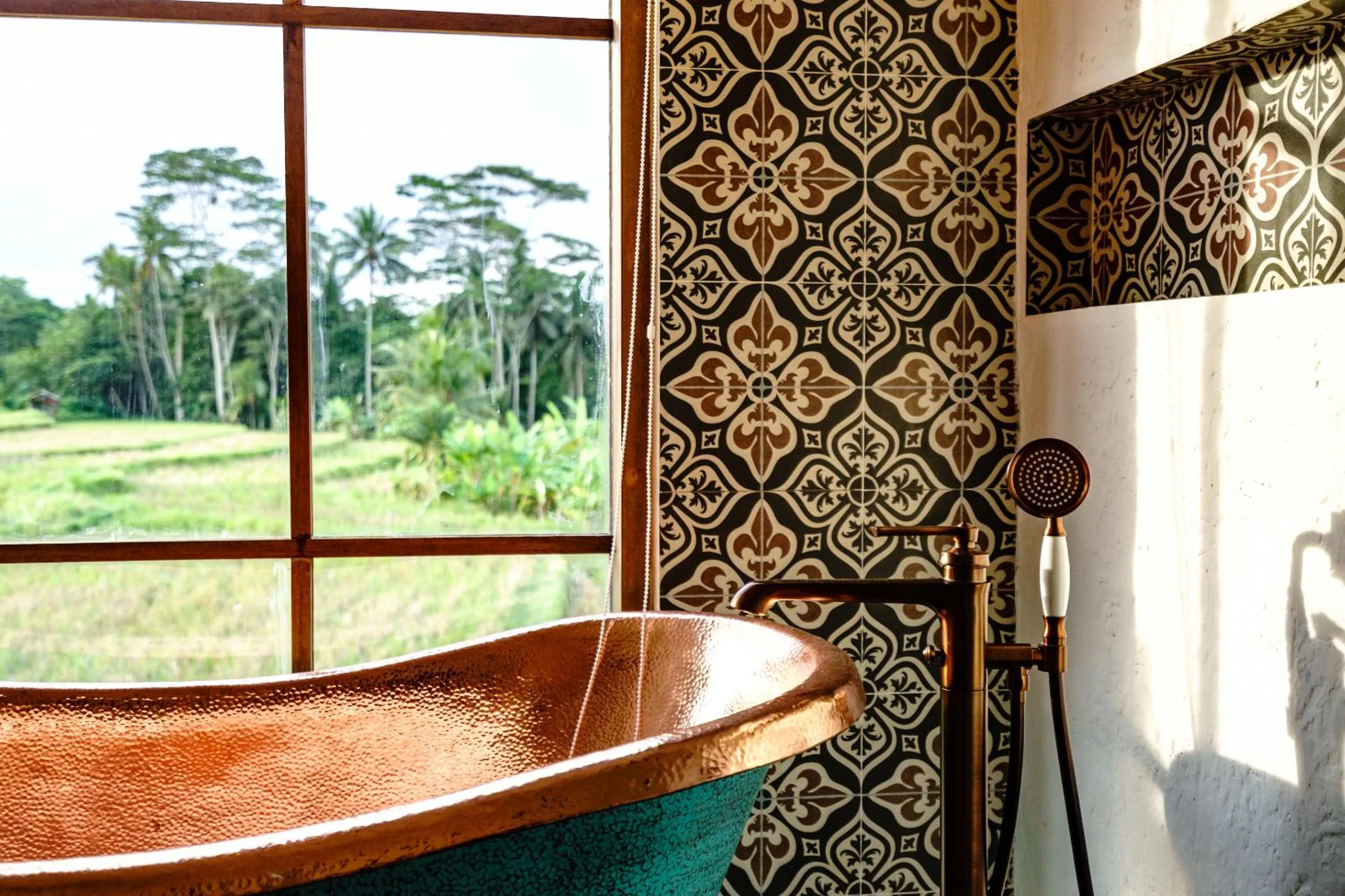 Bathroom in Tembaga Garden Retreat - Privacy and Modern Comfort
