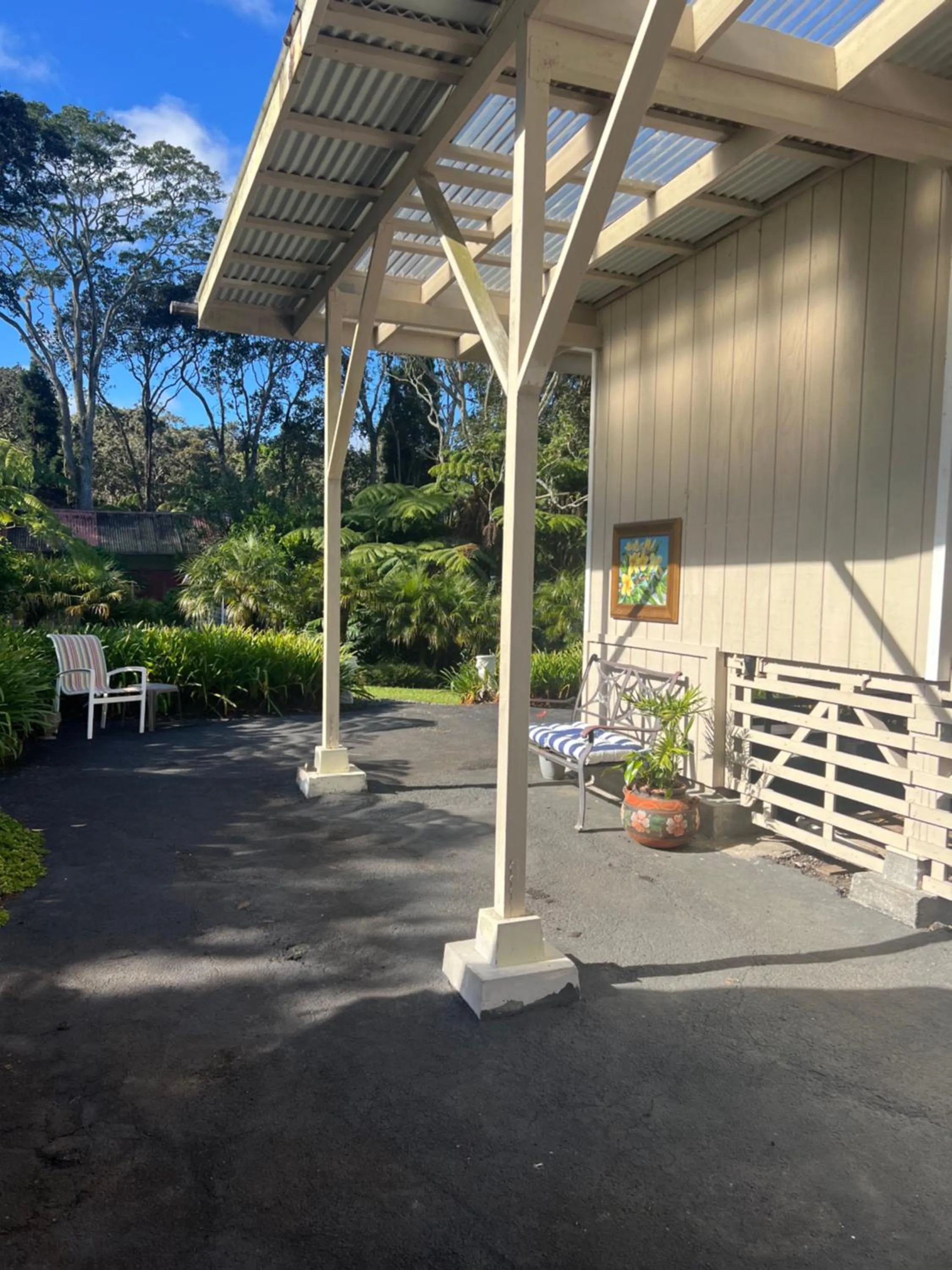Garden view in Aloha Junction Bed and Breakfast -Minutes away from Hawaii Volcanoes National Park