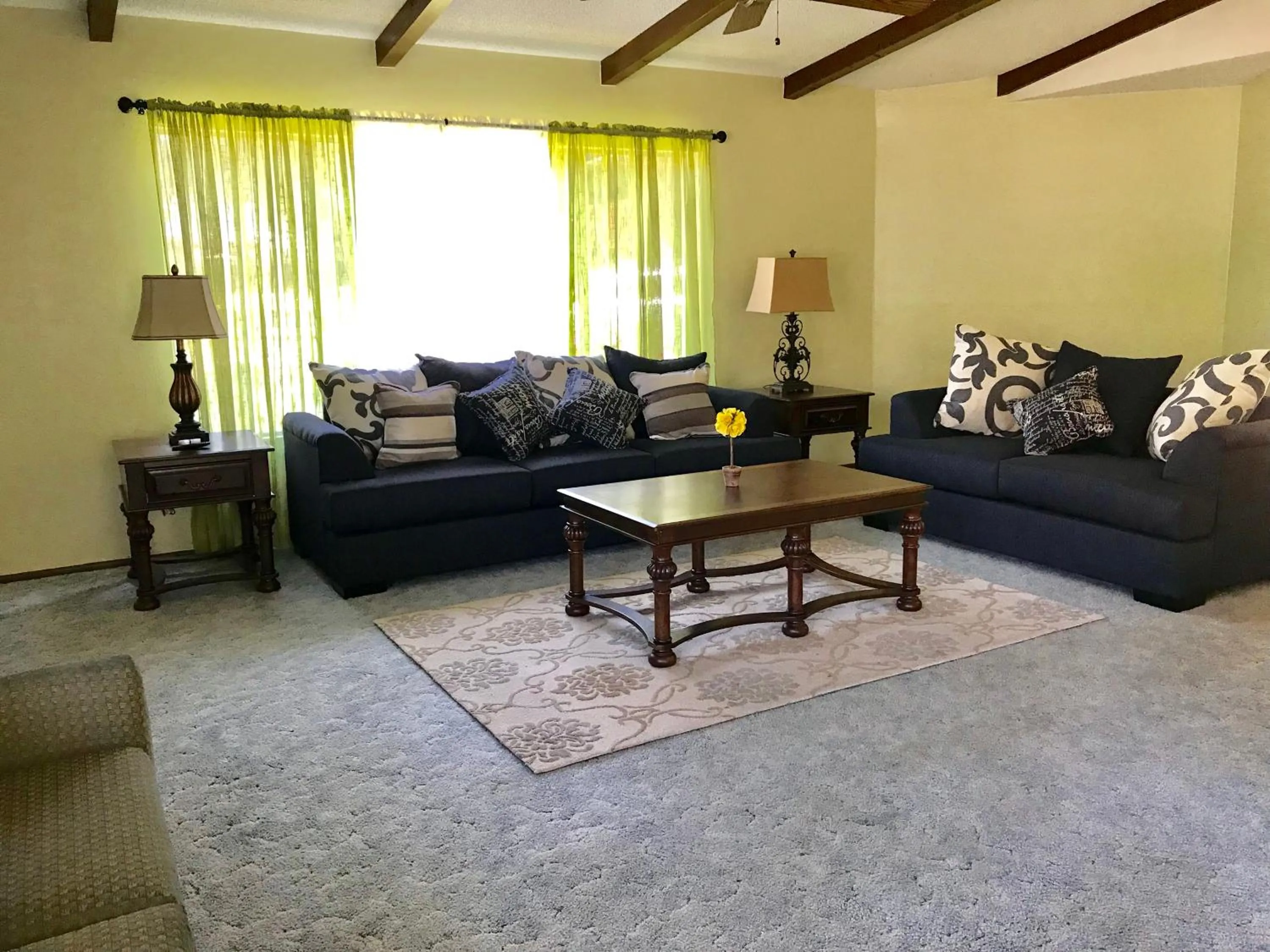 Living room in The River Inn