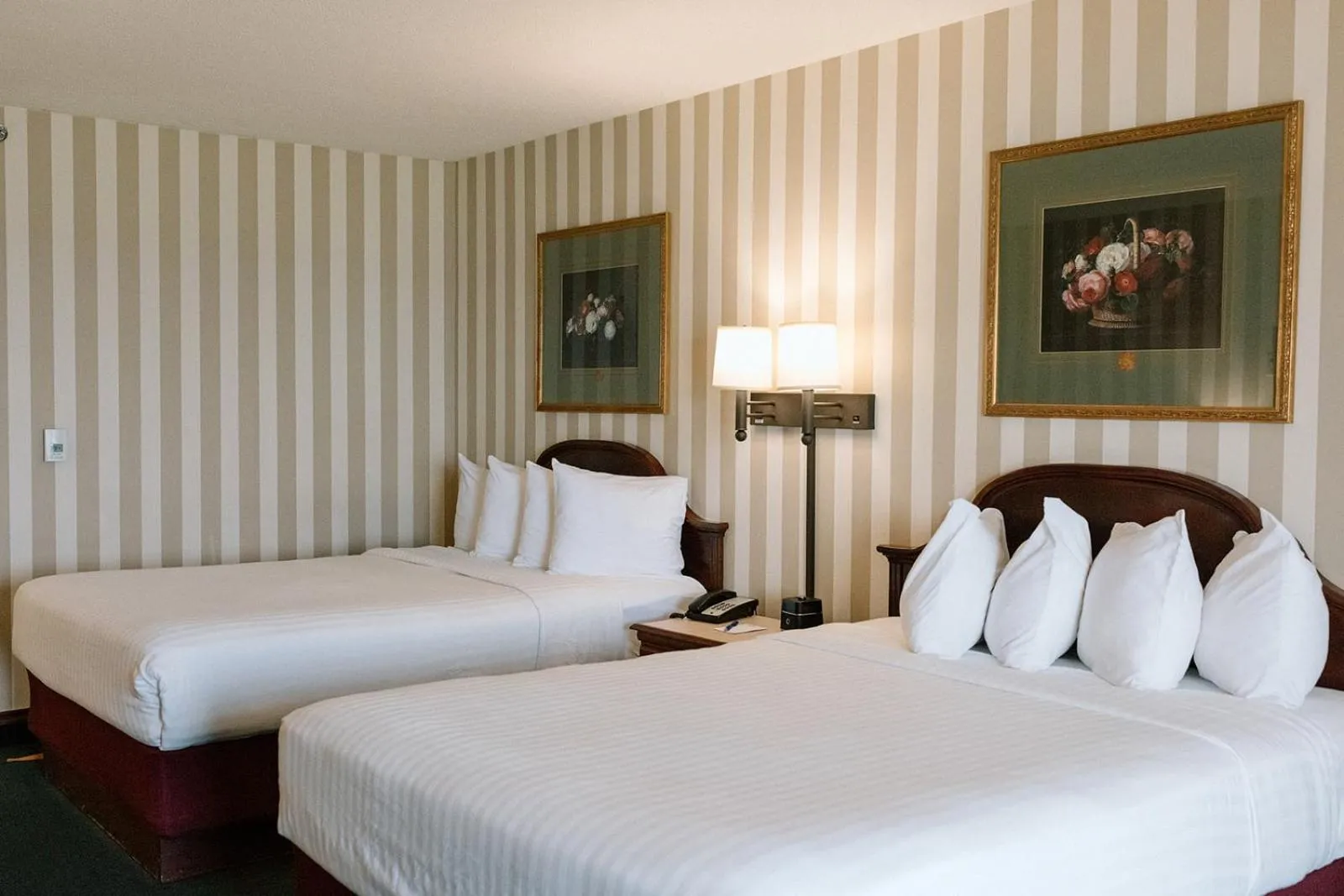 Bed in Bayshore Resort