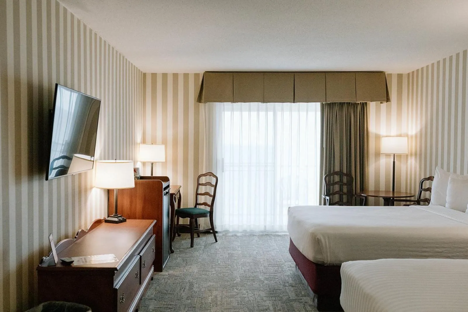 Bed in Bayshore Resort