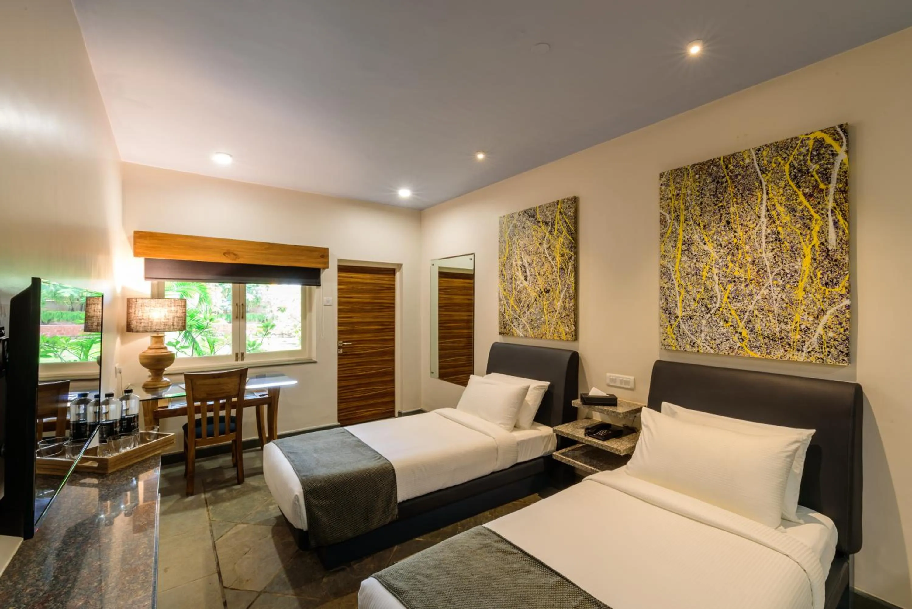 Bedroom, Bed in Argo by Trance