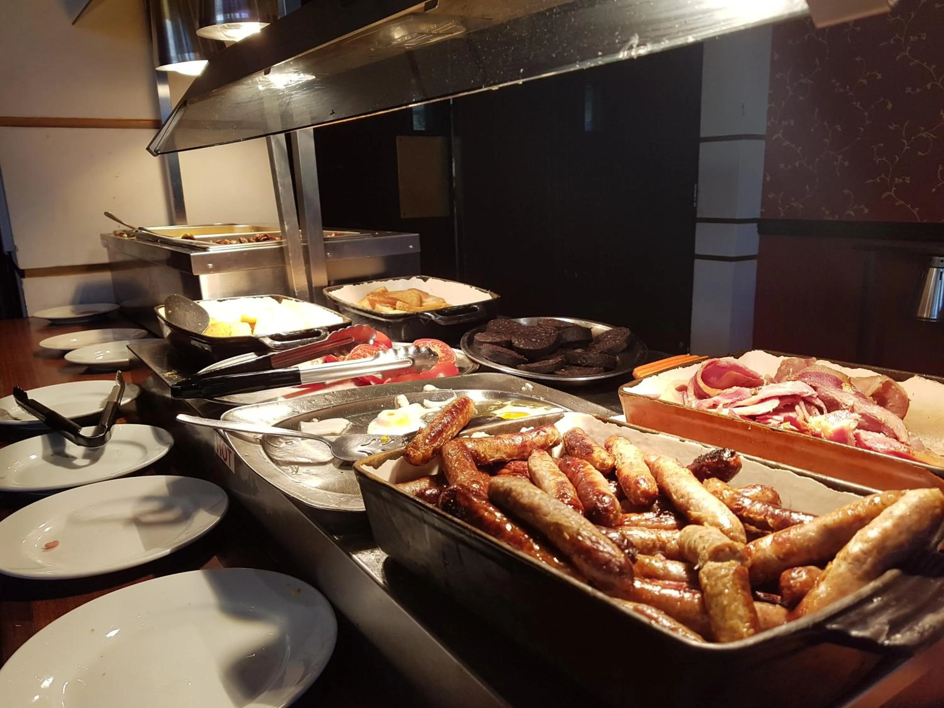 Buffet breakfast in Shap Wells Hotel