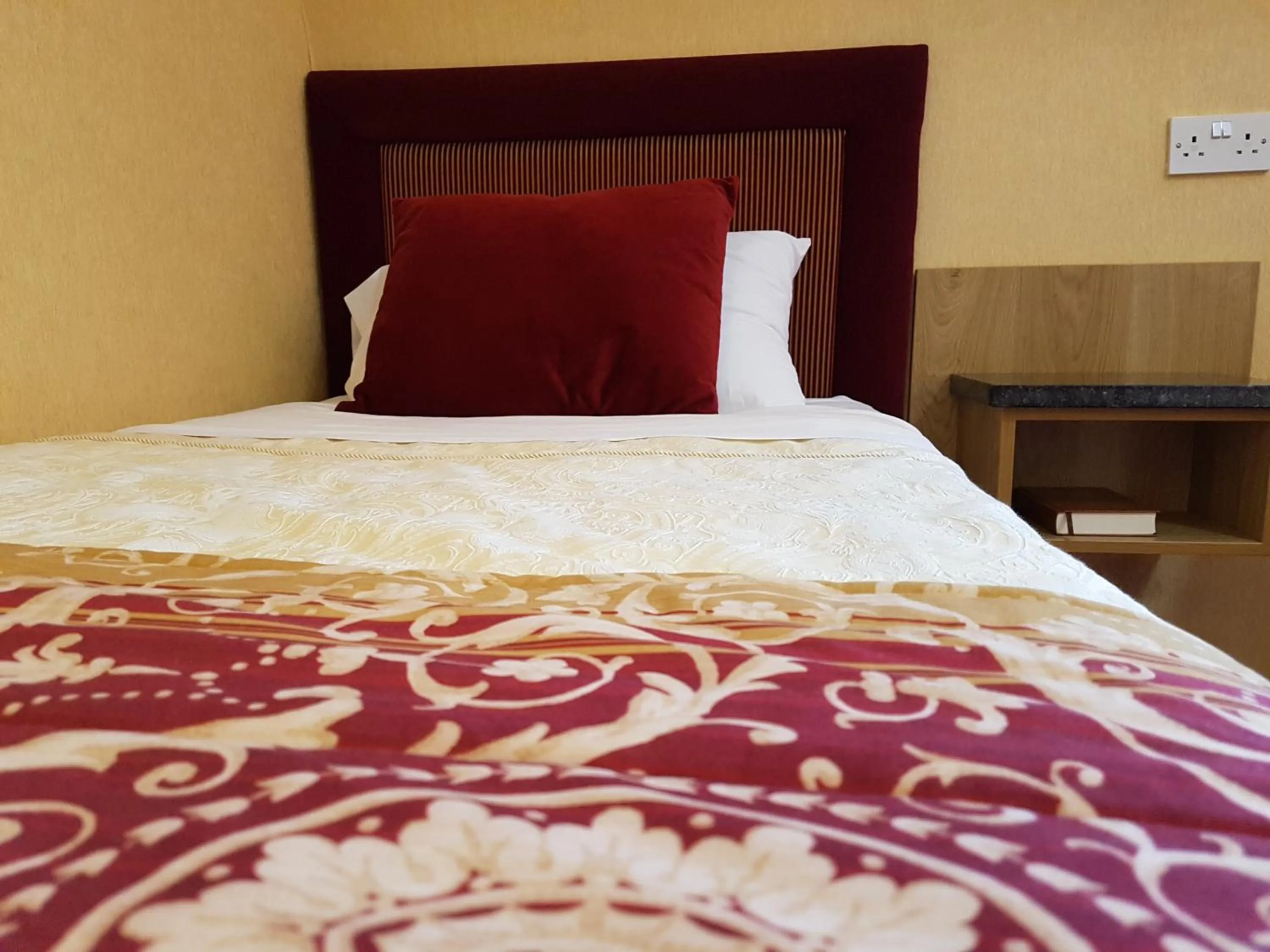 Bed in Shap Wells Hotel