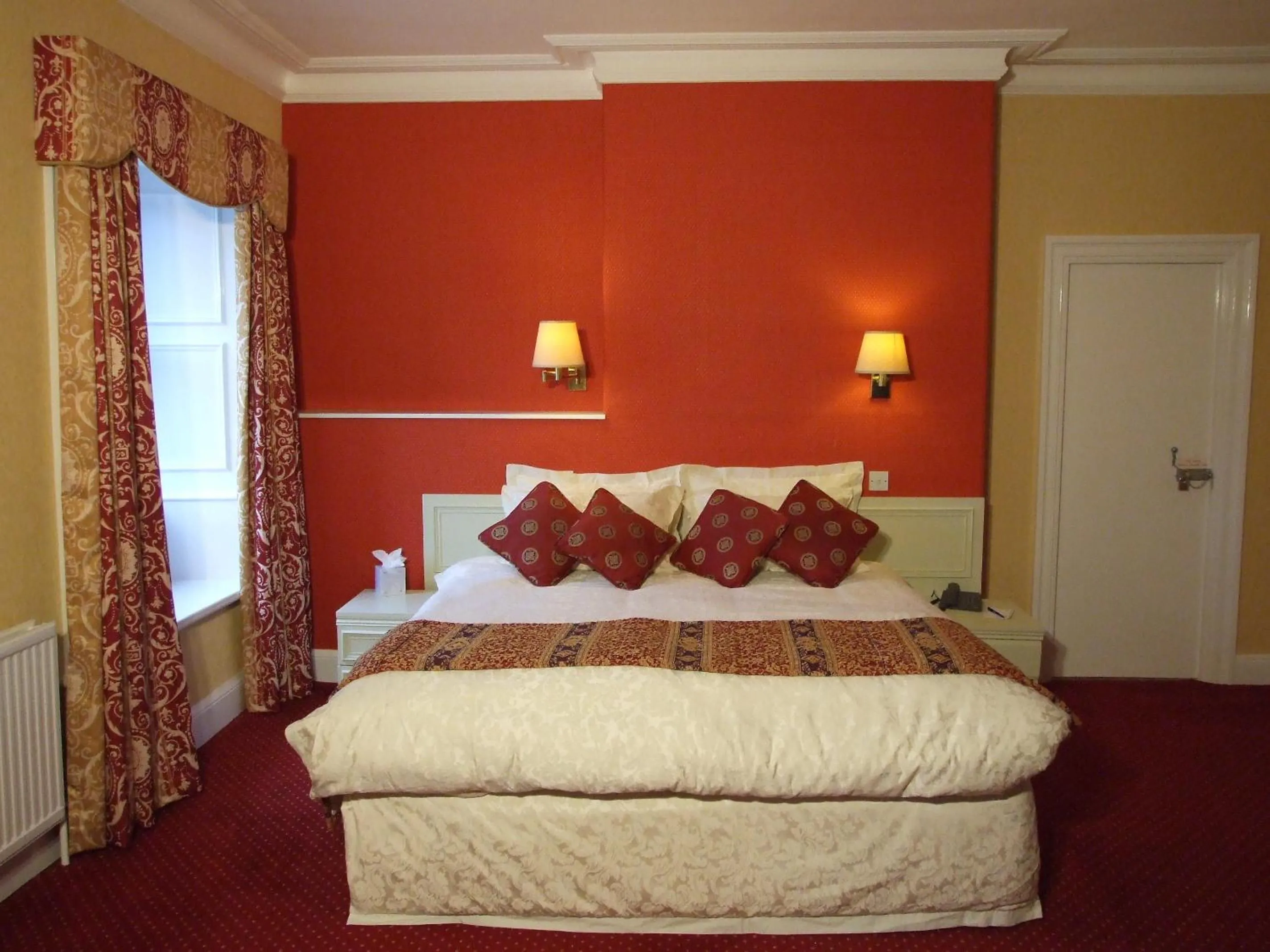 Bedroom, Bed in Shap Wells Hotel
