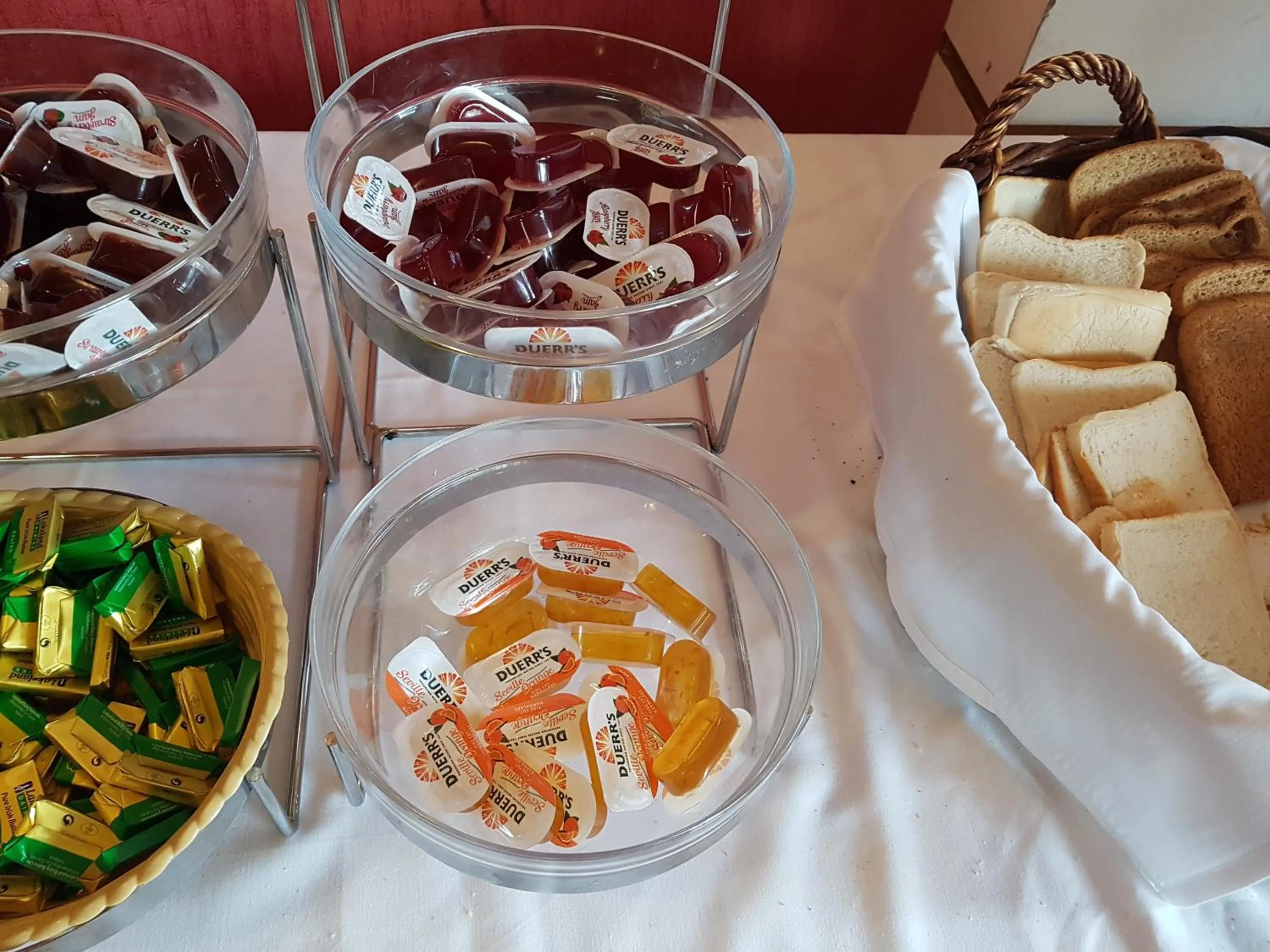 Buffet breakfast in Shap Wells Hotel