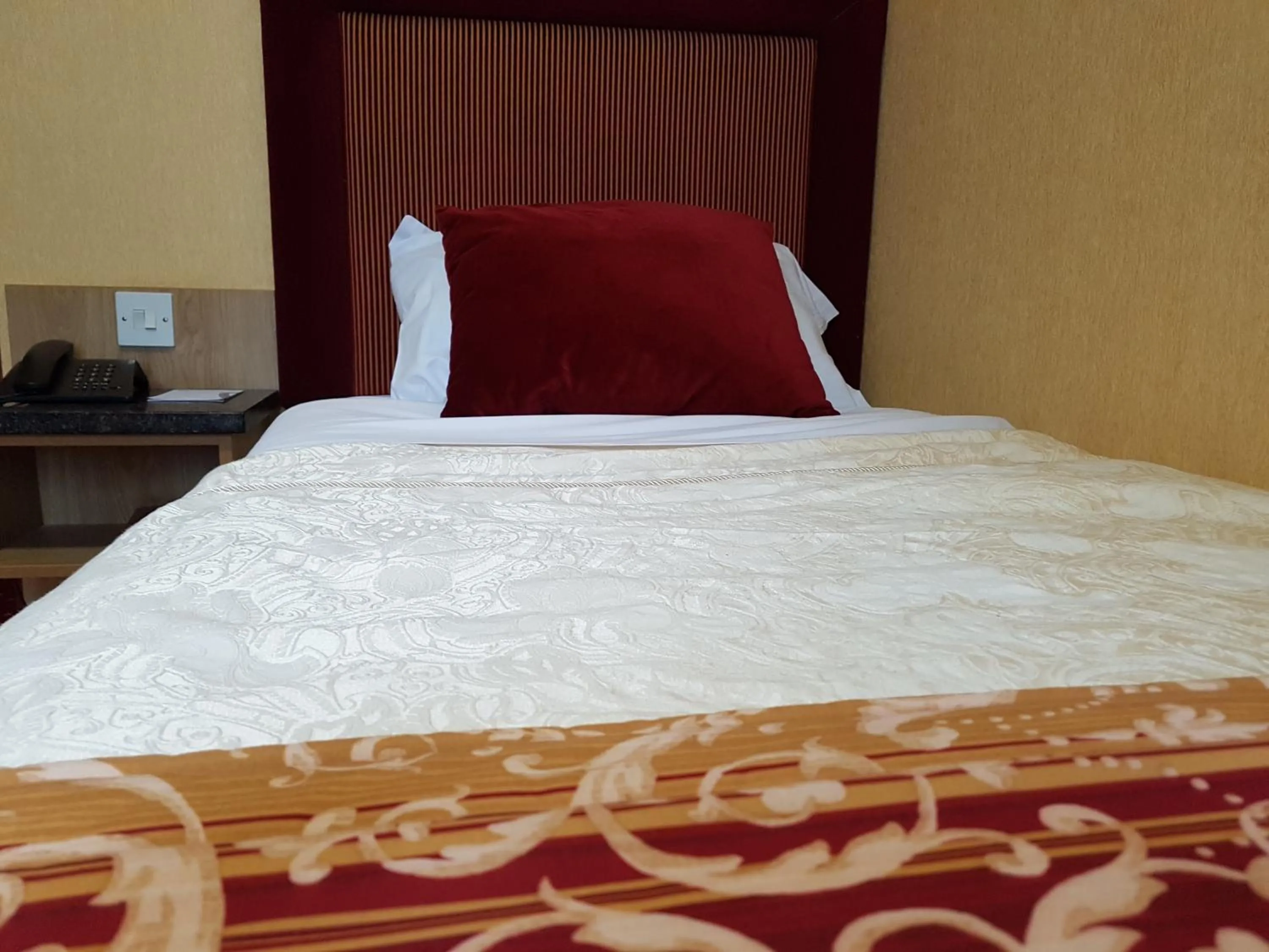 Bed in Shap Wells Hotel