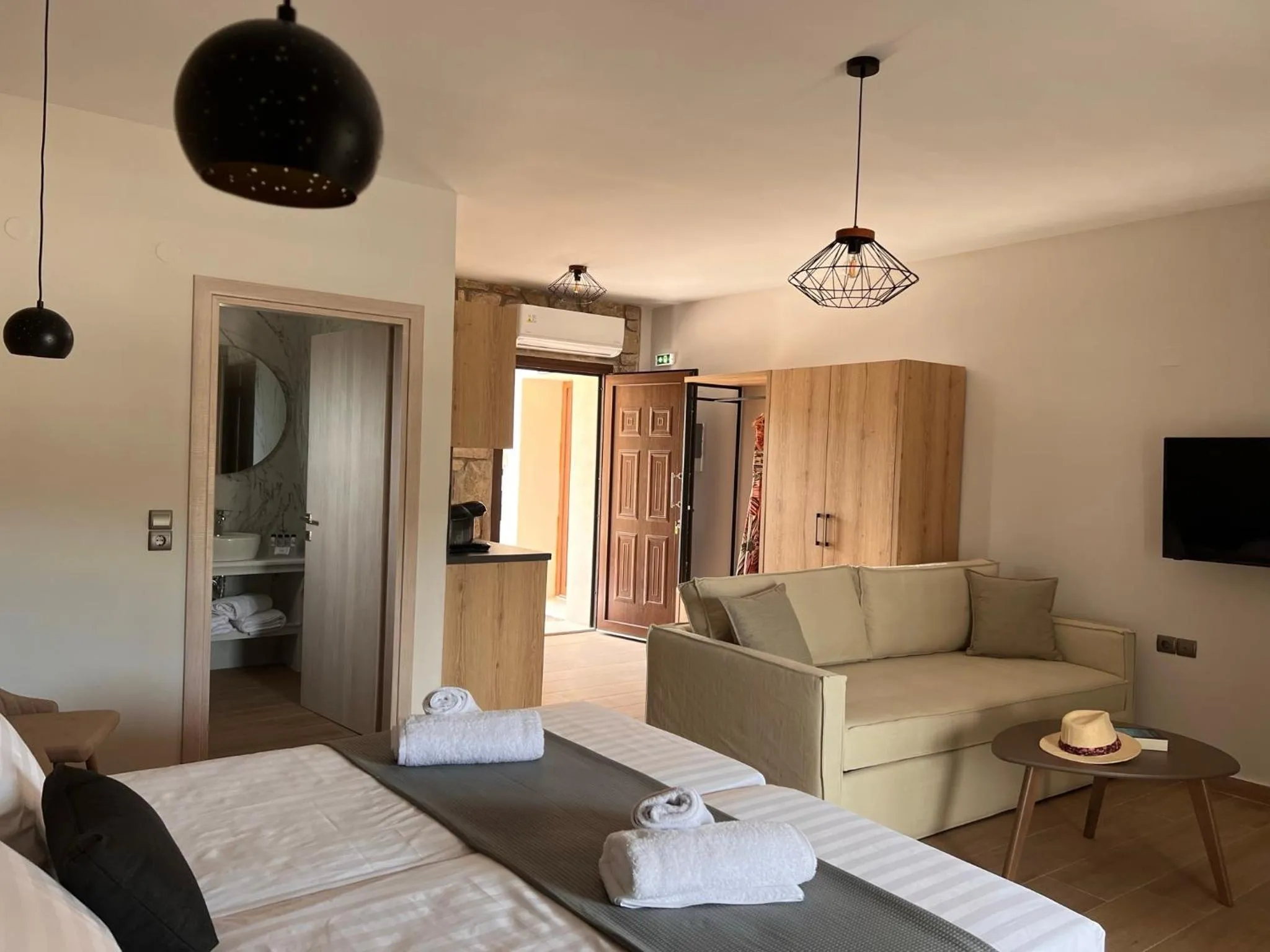 Bed in Michelangelo suites and apartments