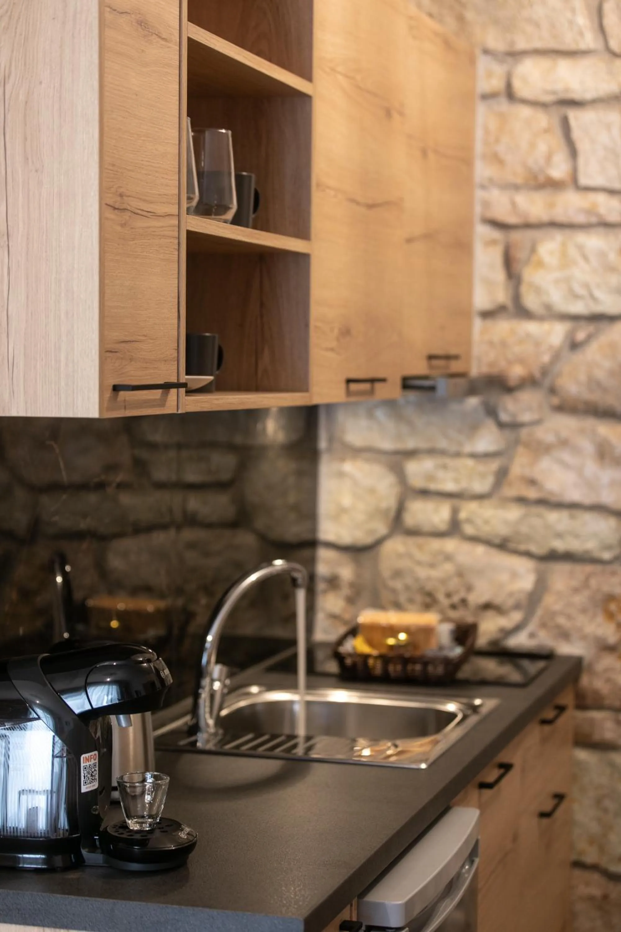 Michelangelo suites and apartments