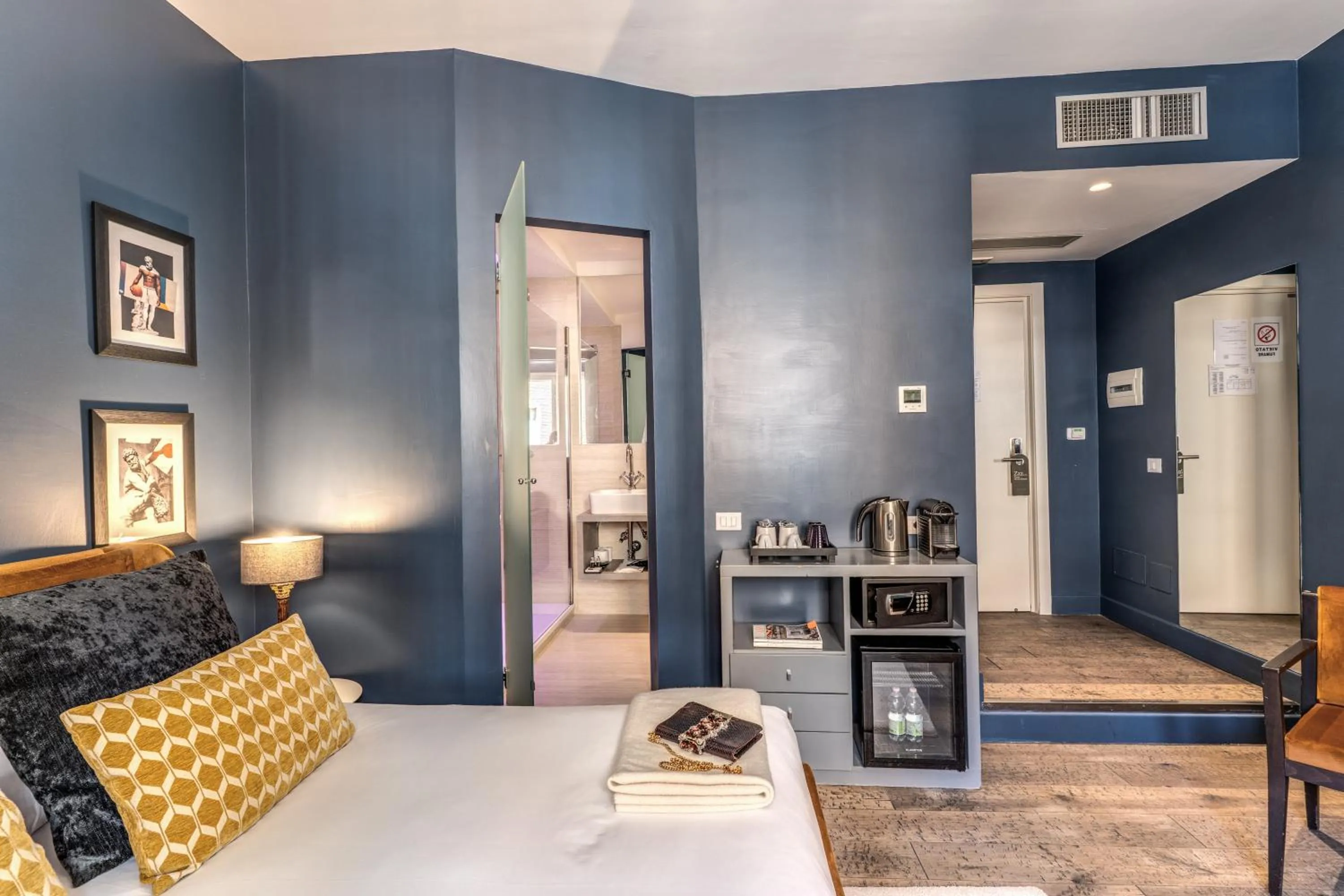 Bathroom in Telier Tomacelli