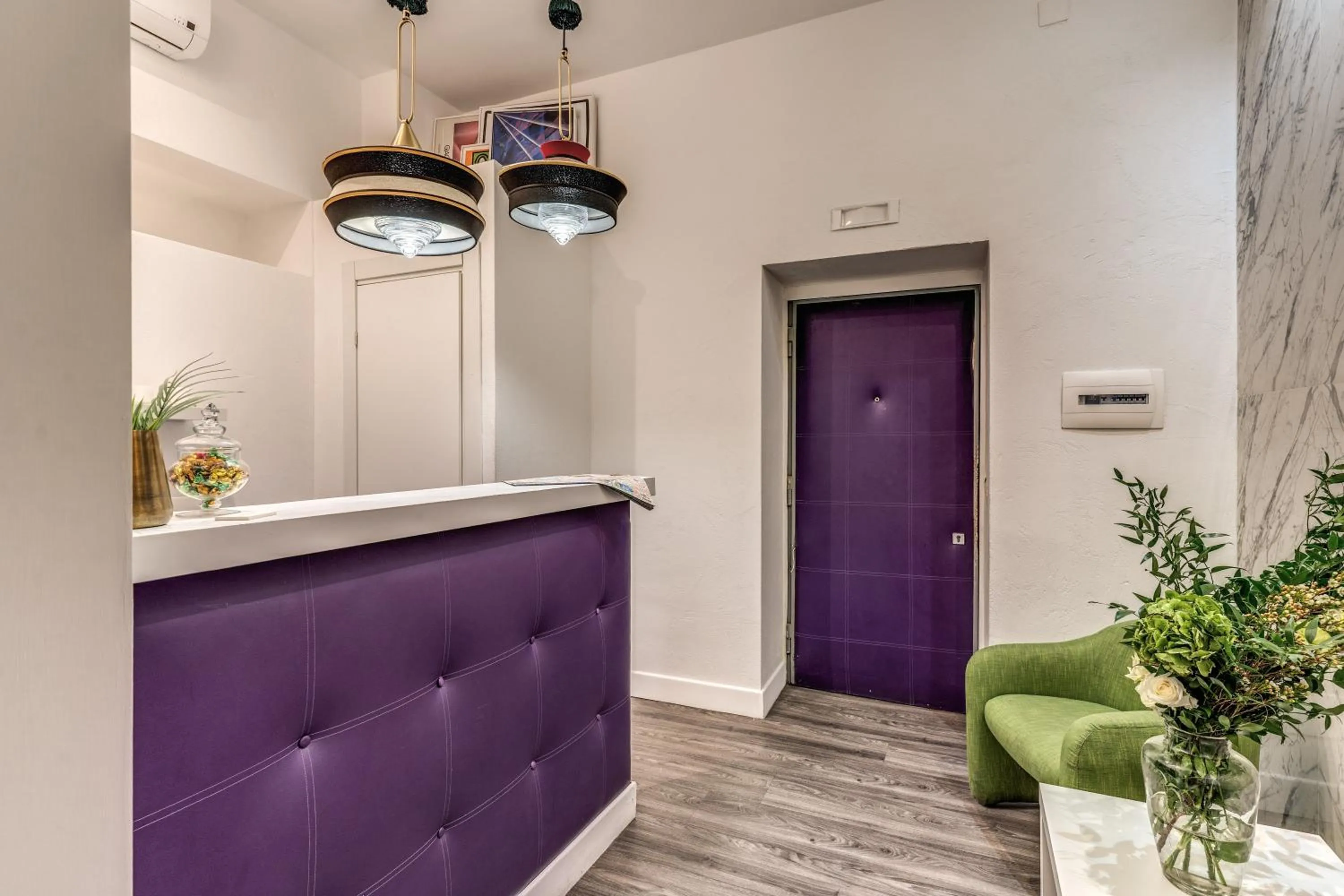 Lobby or reception in Telier Tomacelli