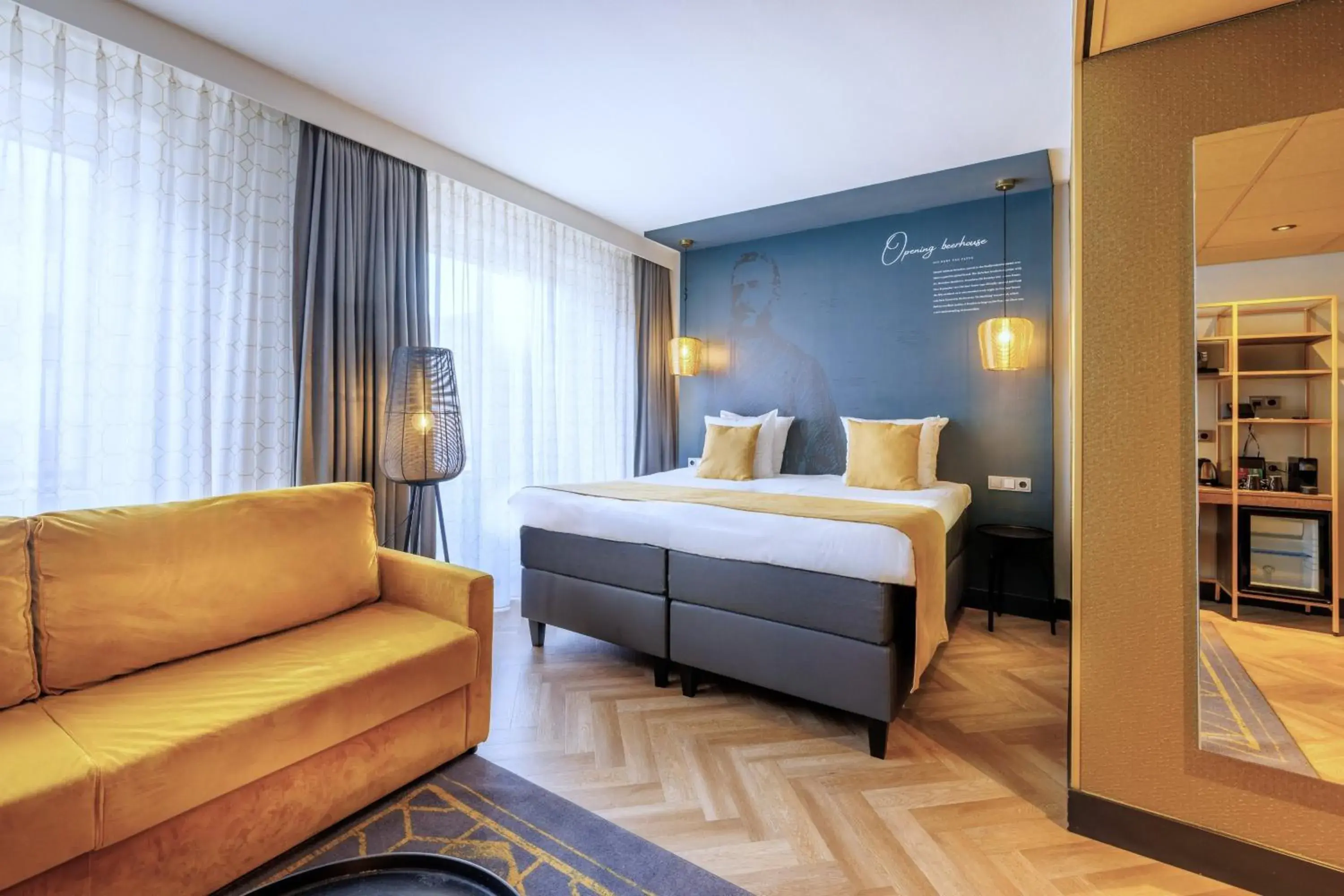 Superior Queen Room in Hotel Die Port van Cleve Superior Queen Room in Hotel Die Port van Cleve