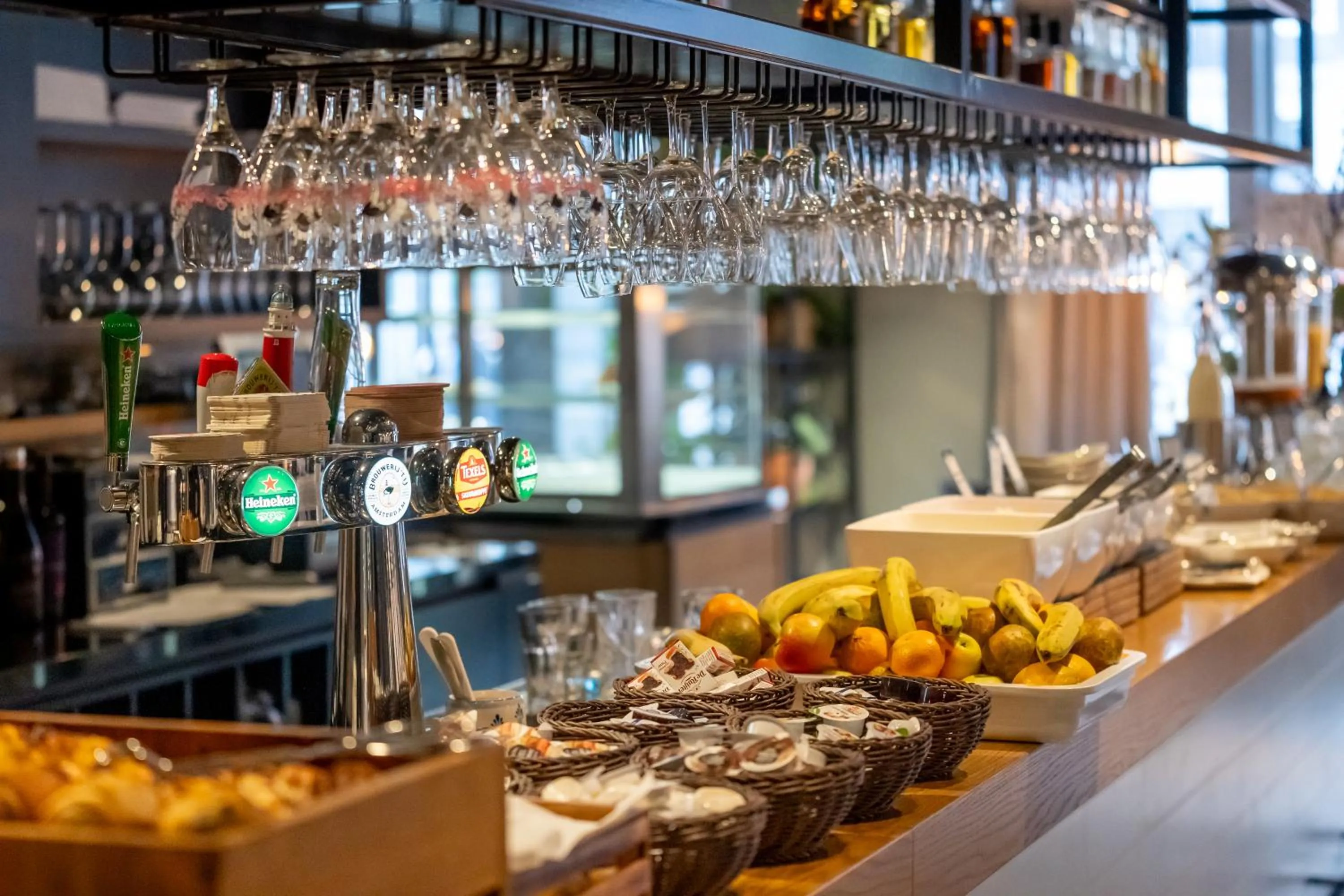 Breakfast in Hotel Die Port van Cleve