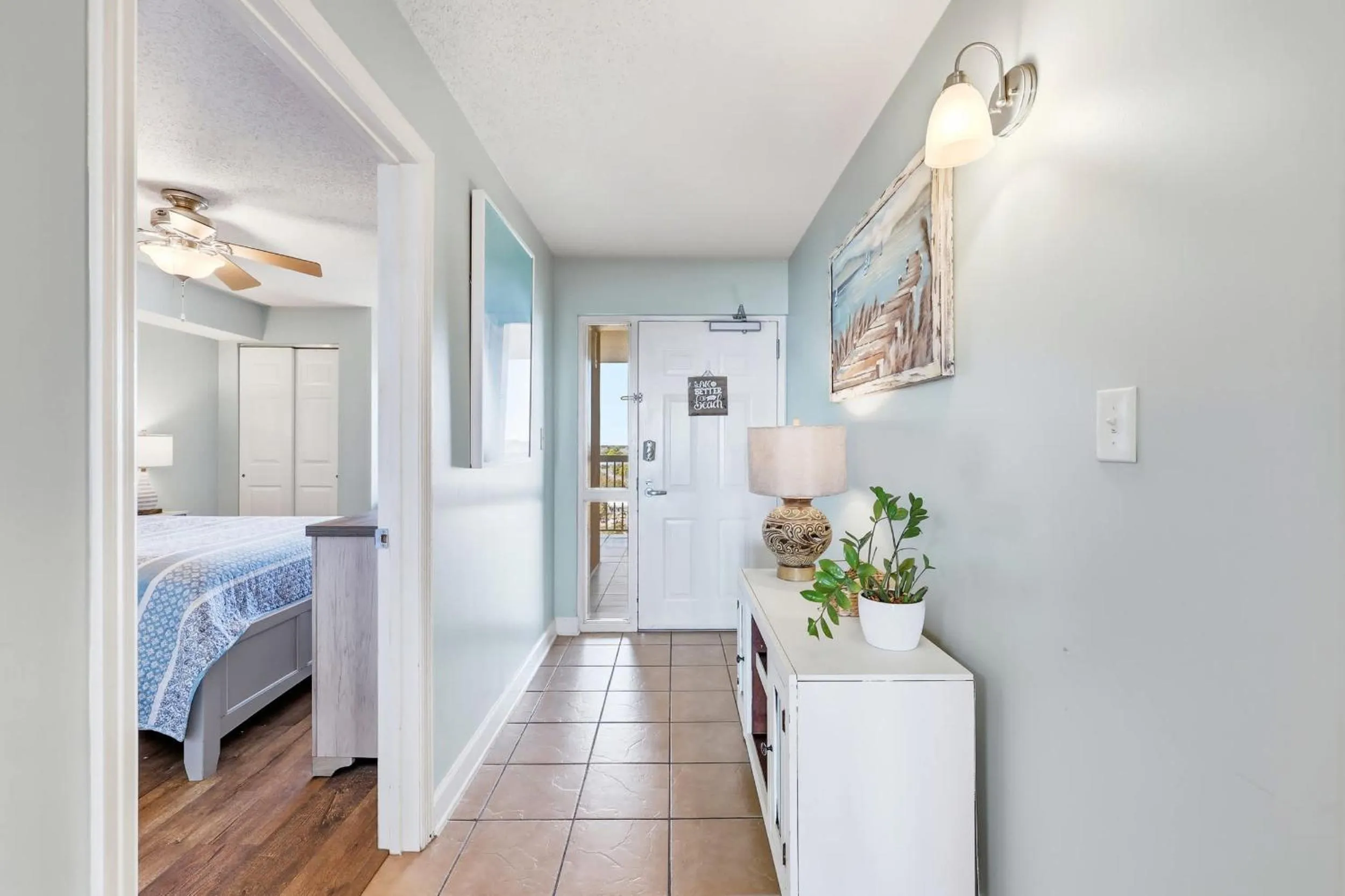 Bed in Ocean View All New Malibu Pointe Dream