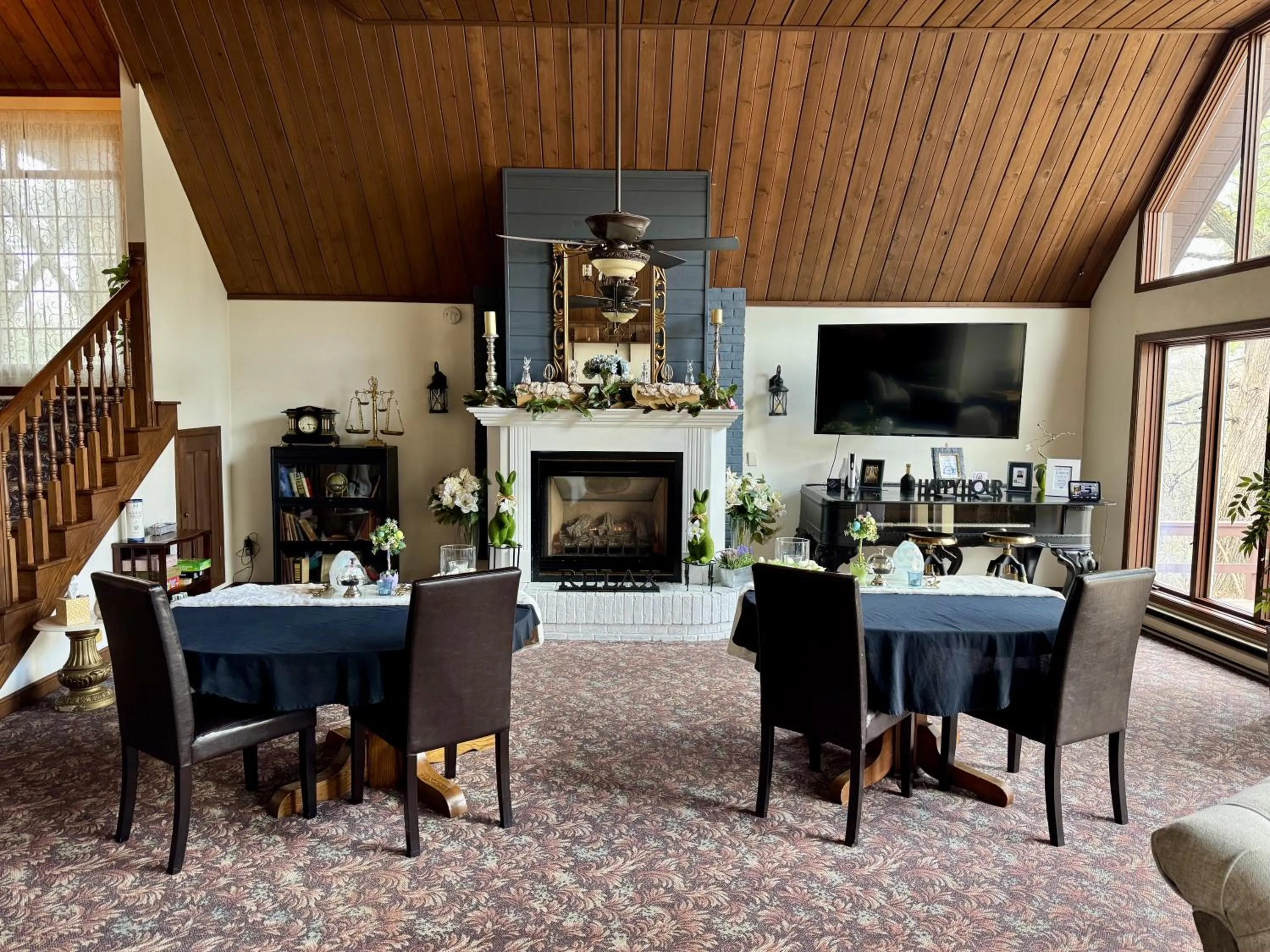 Seating area in Otter Creek Eau Claire Altoona