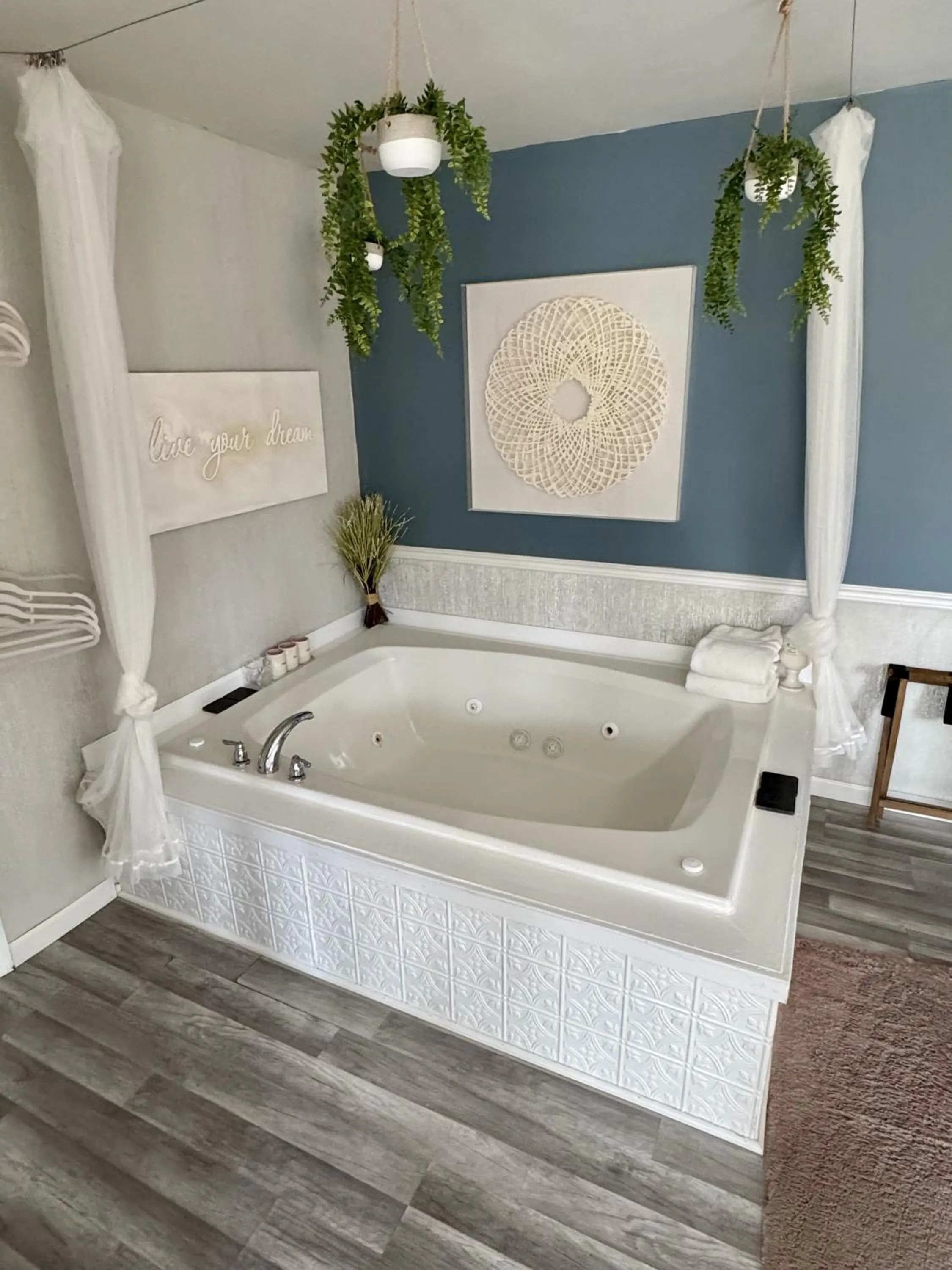 Bath in Otter Creek Eau Claire Altoona