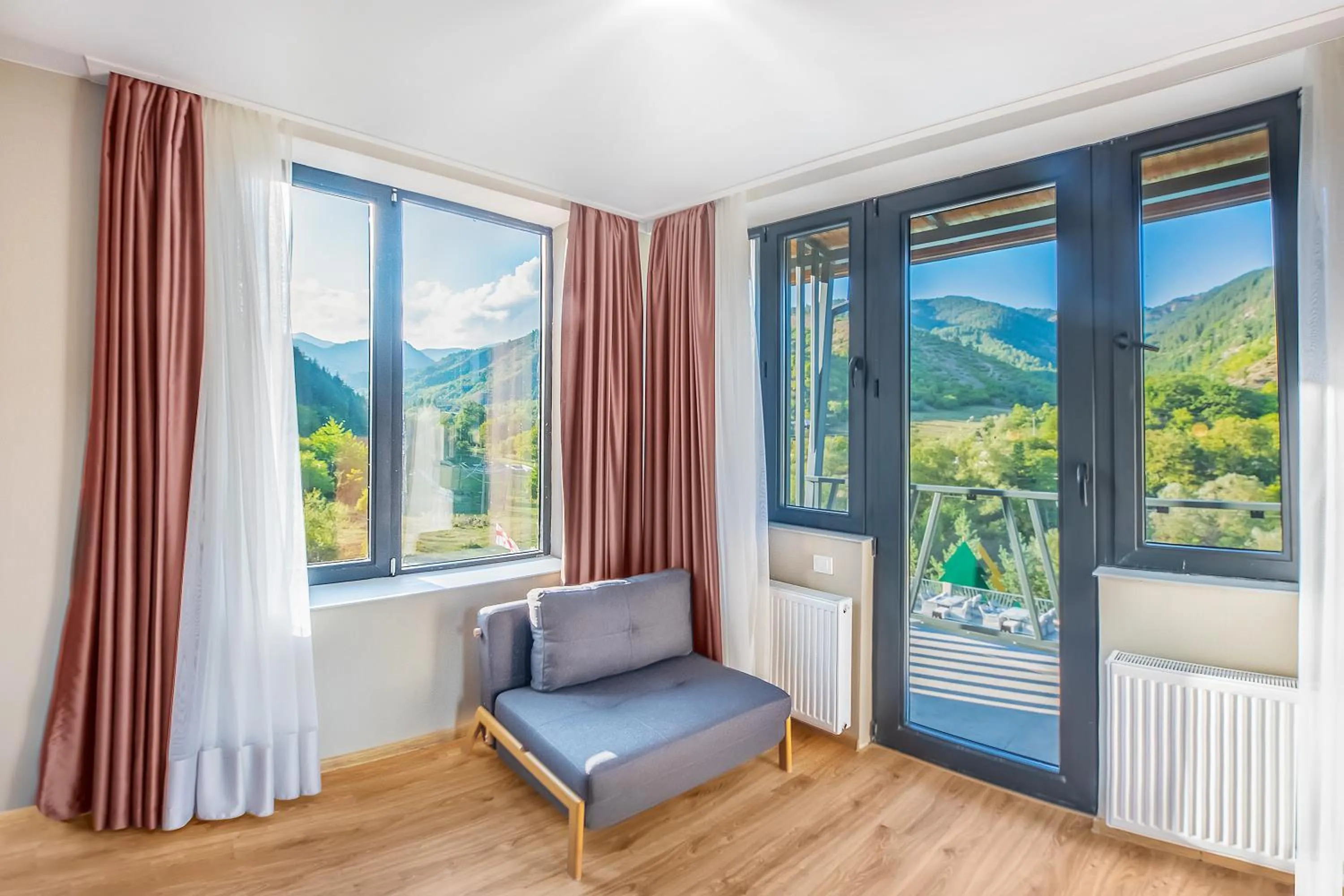 Solo Grand Boshuri Hotel Wellness Resort