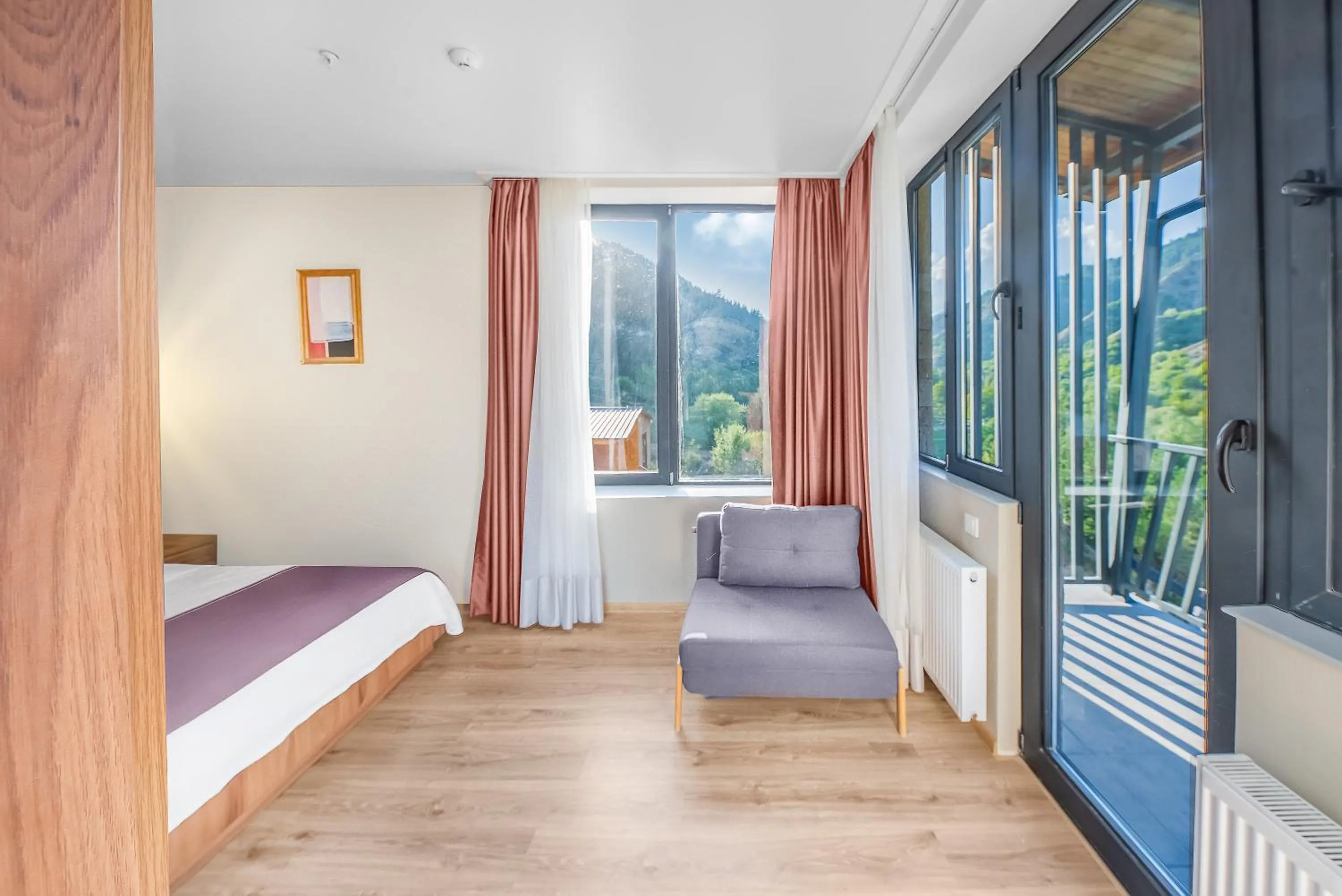 Bed in Solo Grand Boshuri Hotel Wellness Resort