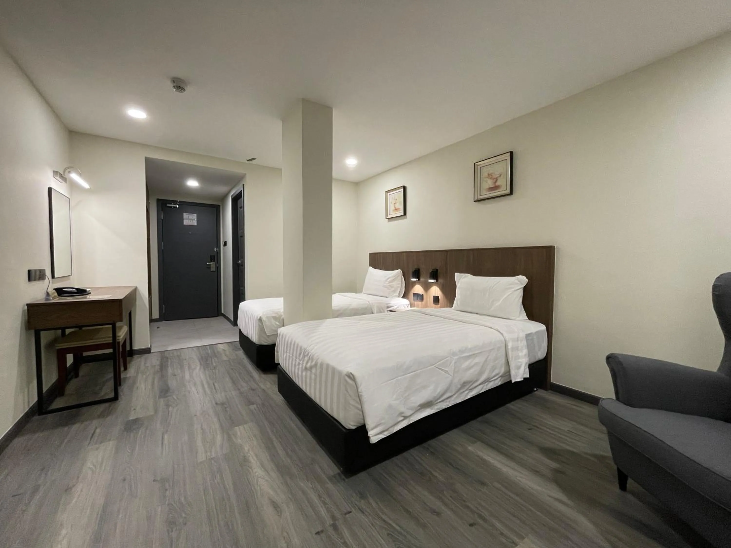 Bedroom, Bed in Hotel Bundusan