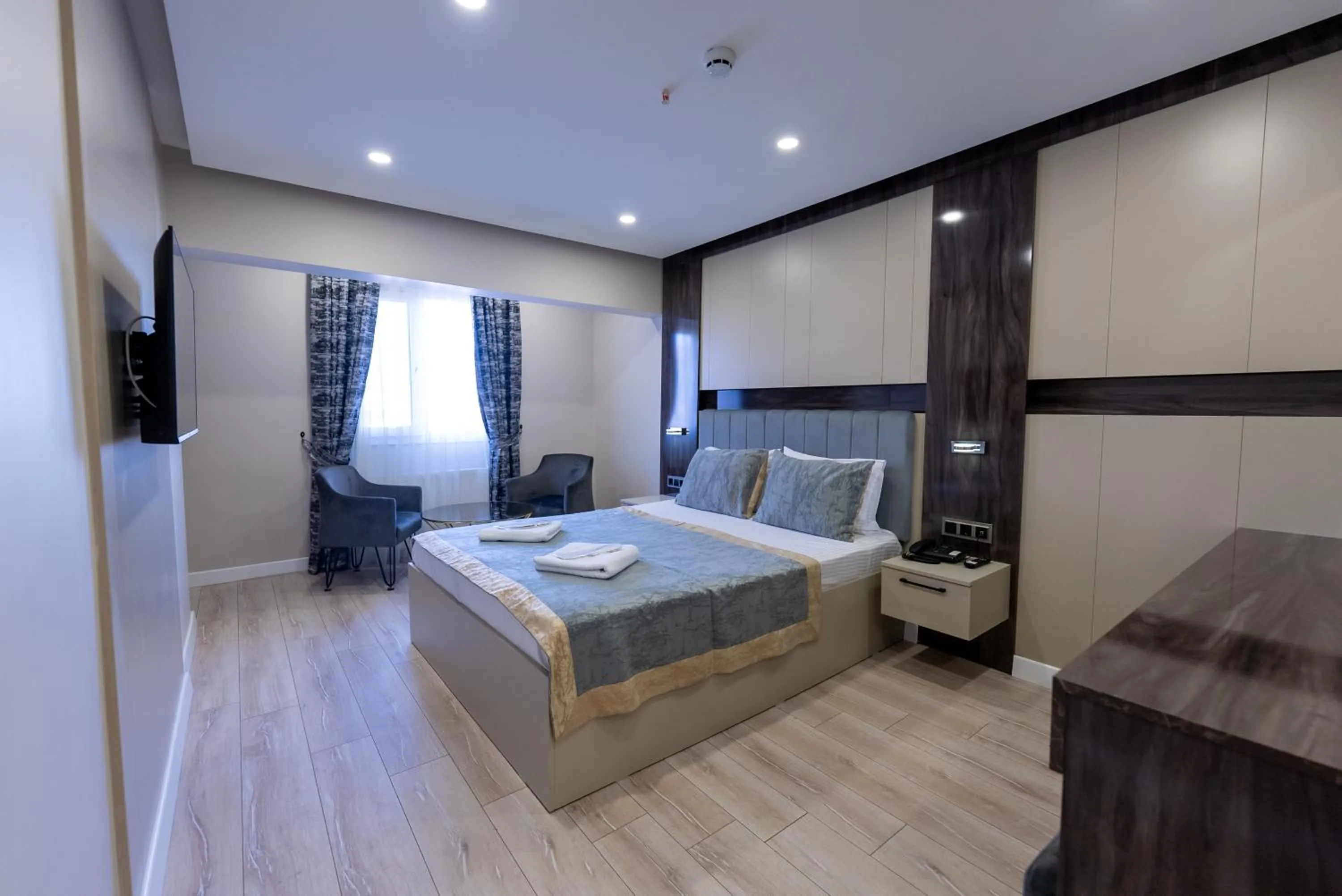 Photo of the whole room, Bed in Meros Hotel