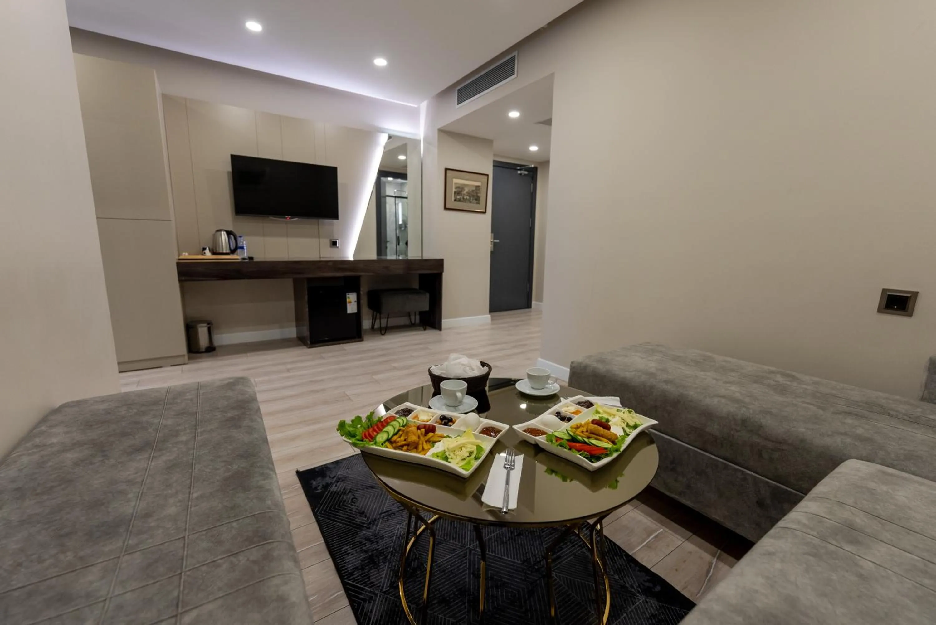 Seating area in Meros Hotel