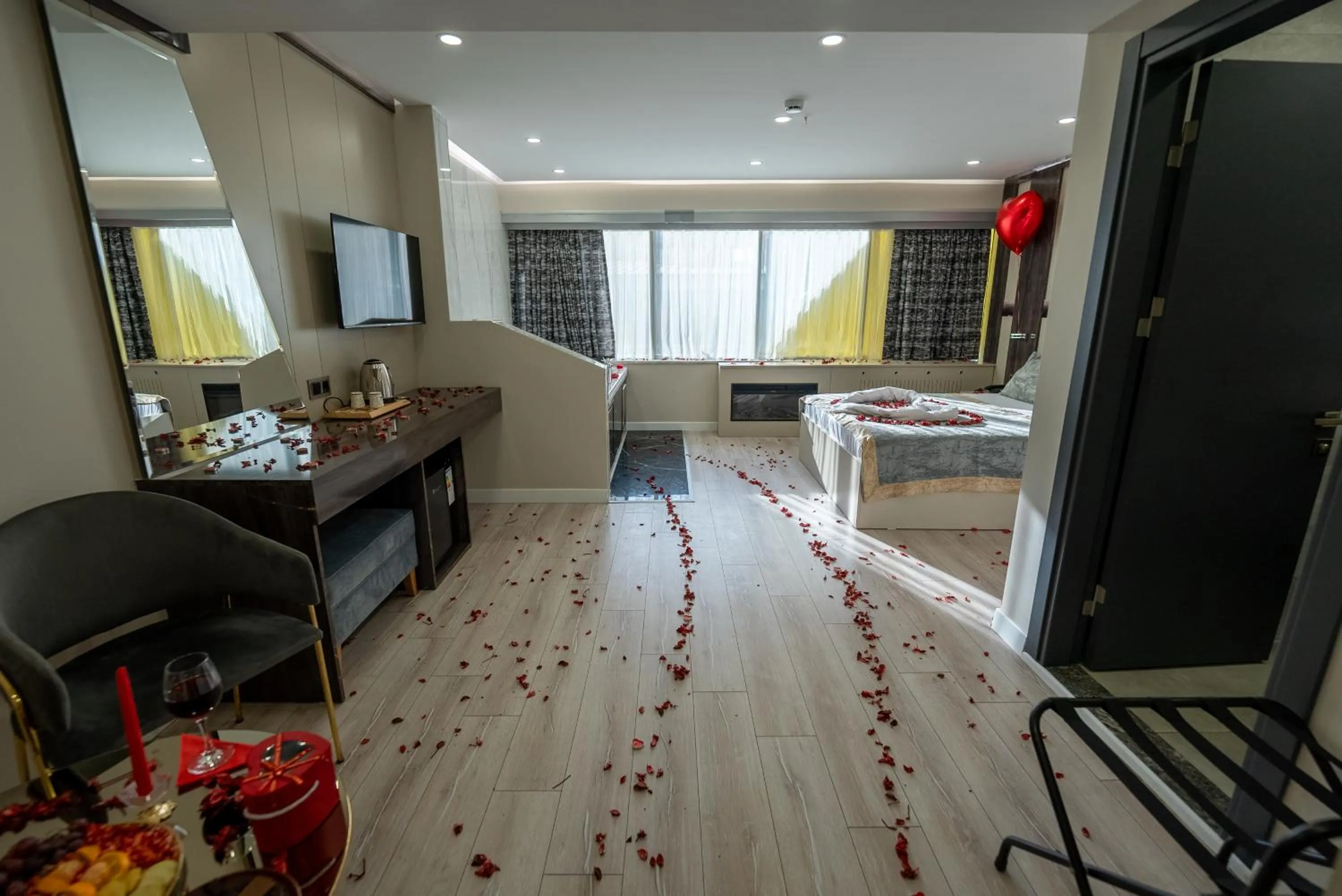 Photo of the whole room in Meros Hotel