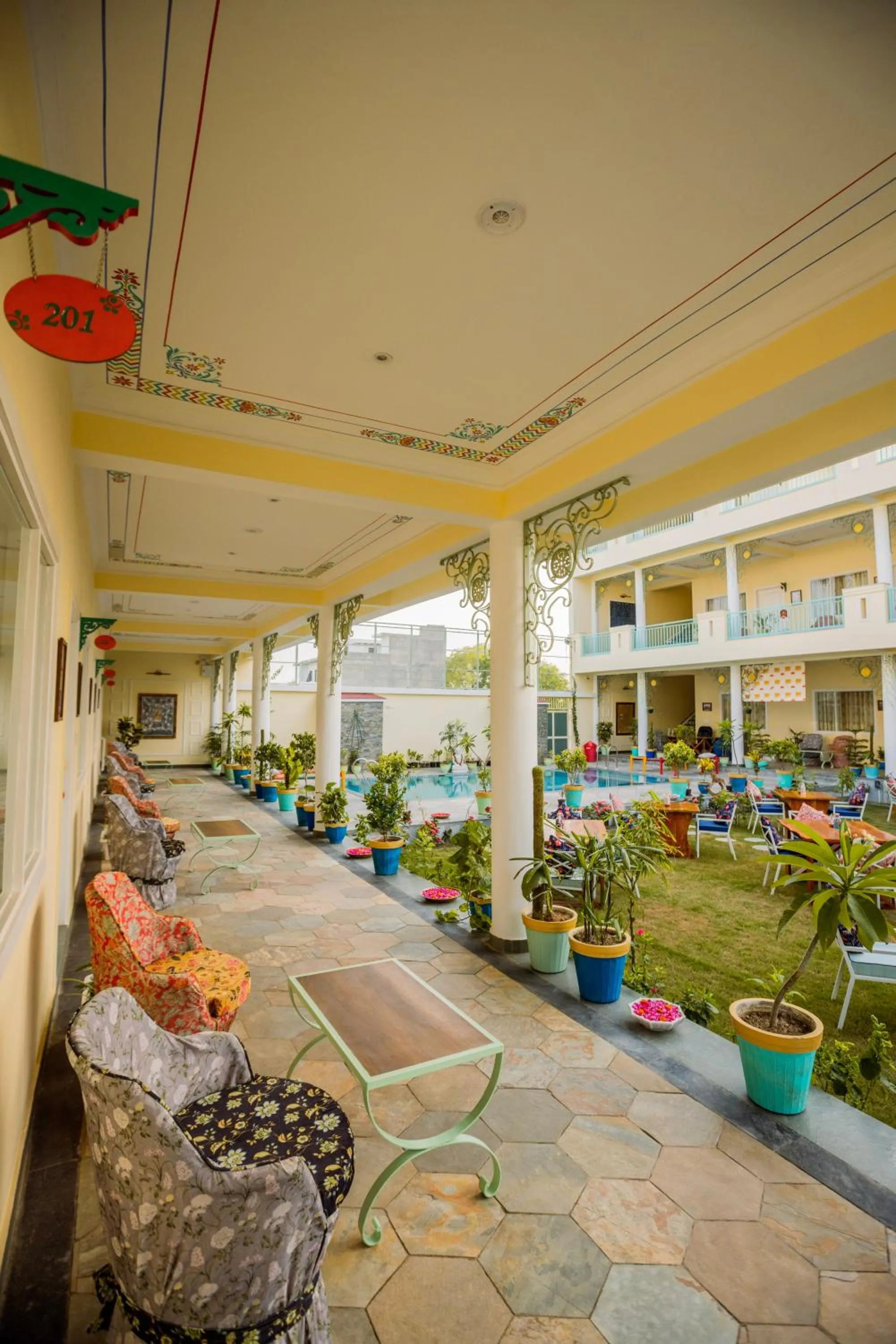 Garden view in Dá Bungalow - A Vacation Abode