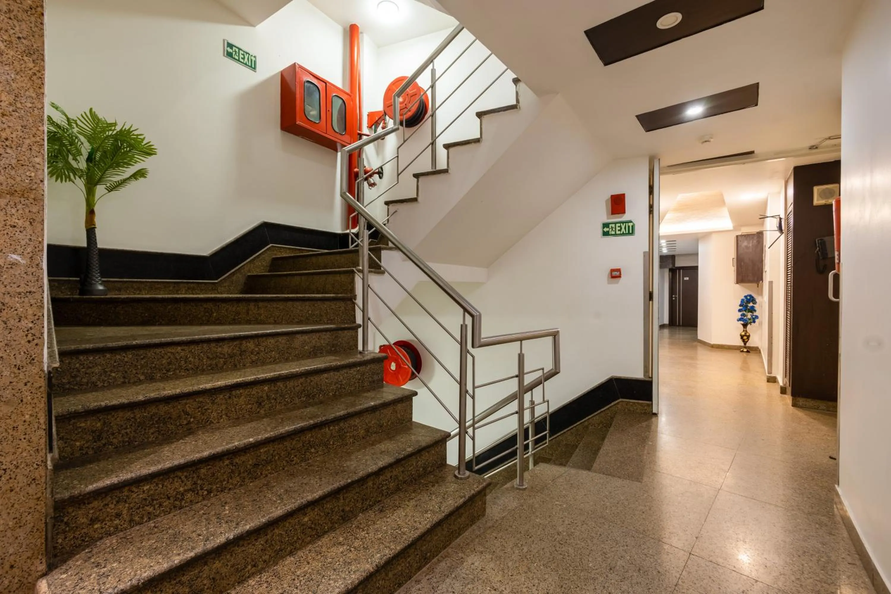 Facade/entrance in Hotel Emporio Near New Delhi Railway Station - Paharganj