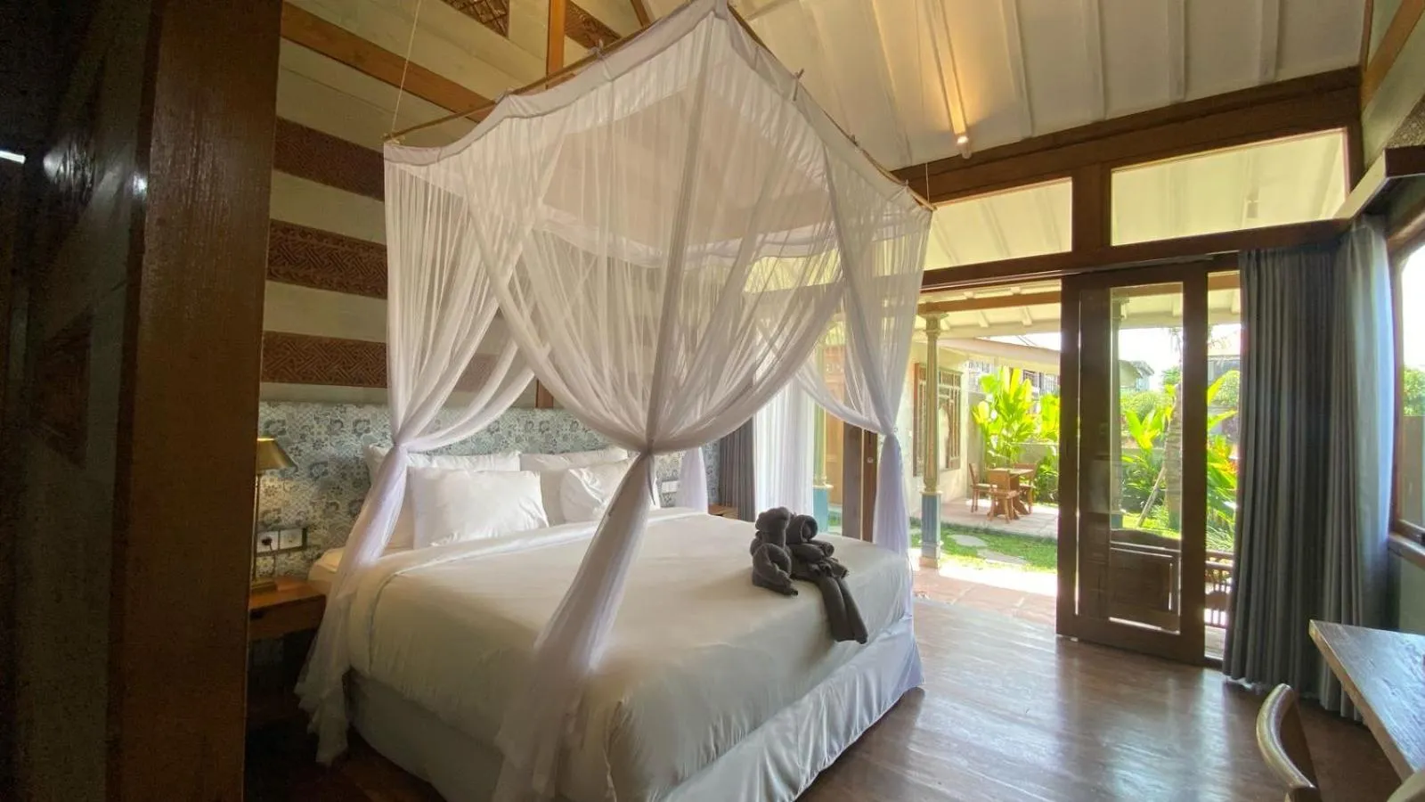 Bed in Ubud Diary Villa