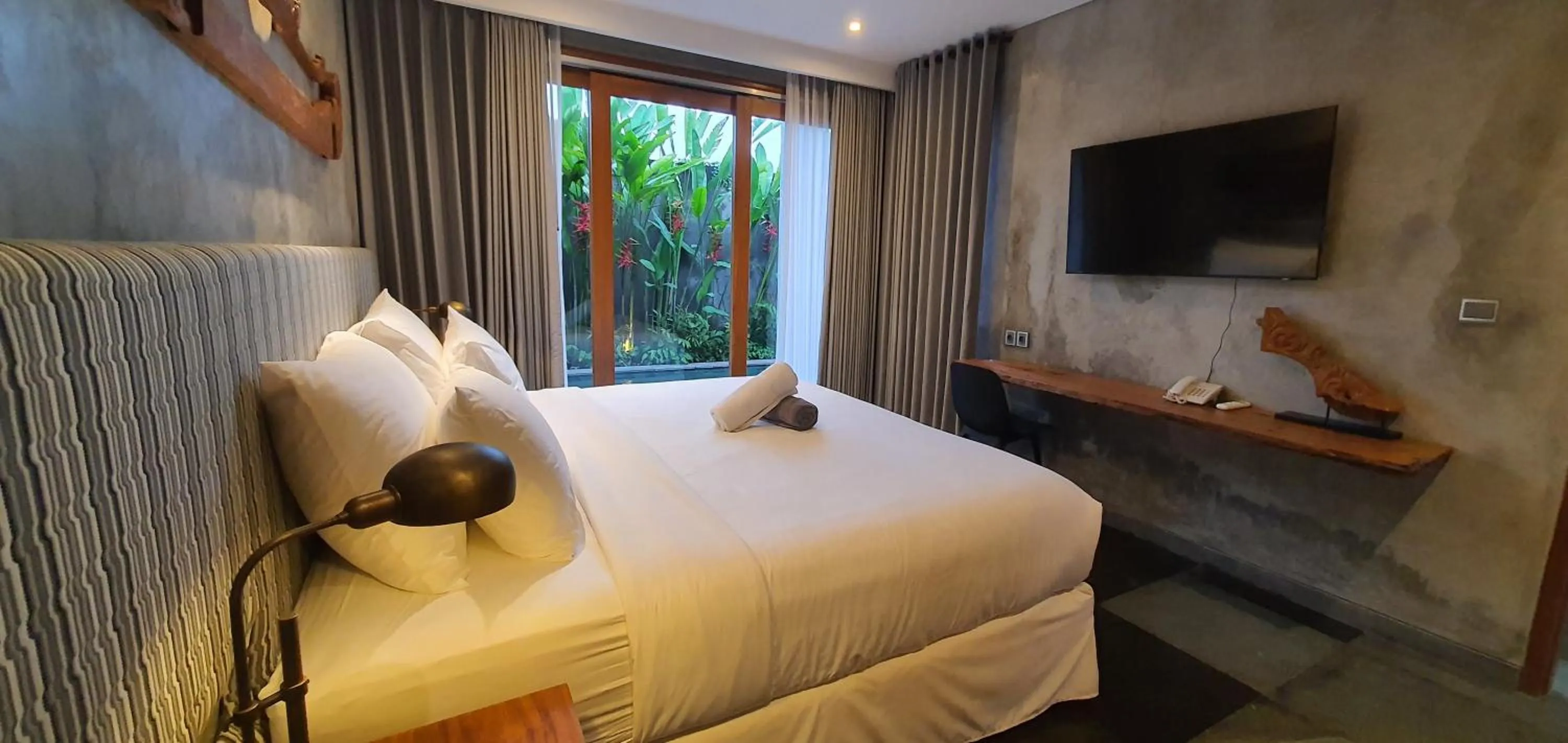 Bed in Ubud Diary Villa