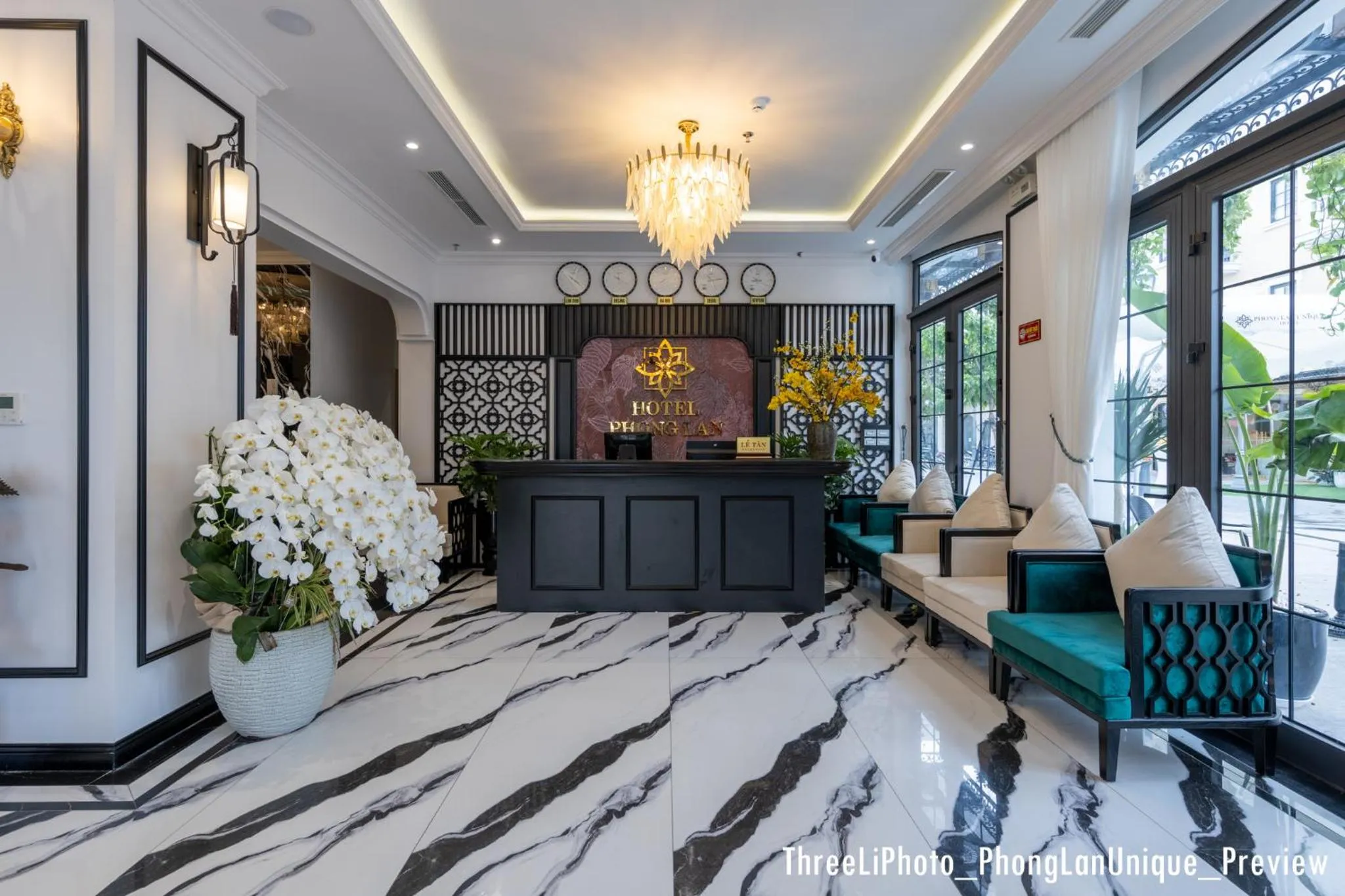 Lobby or reception in Phong Lan Unique Hotel
