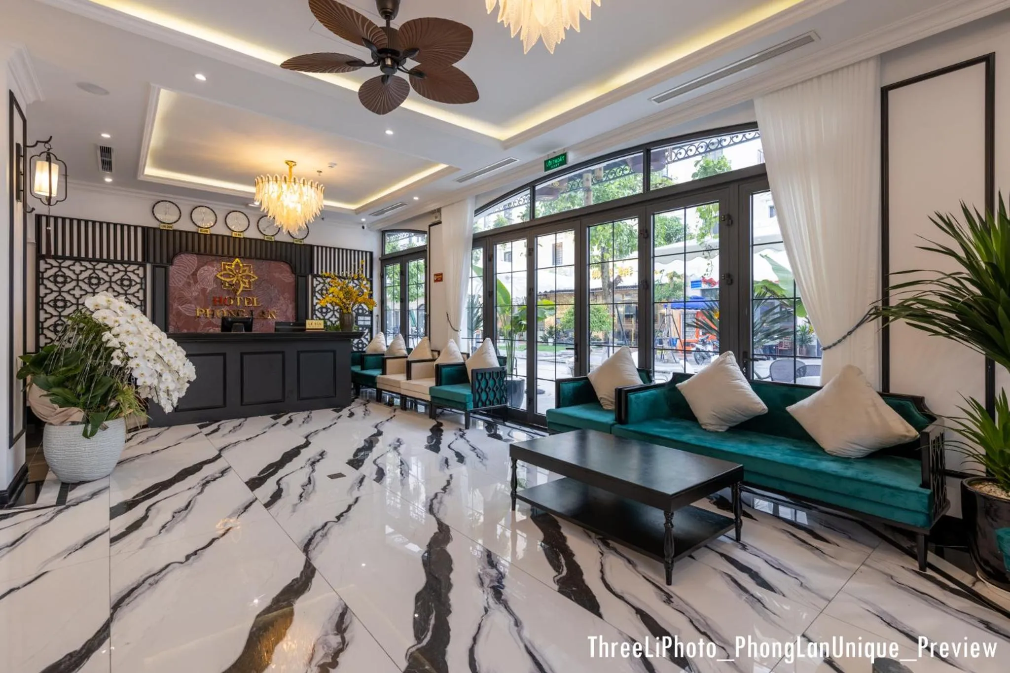Lobby or reception in Phong Lan Unique Hotel