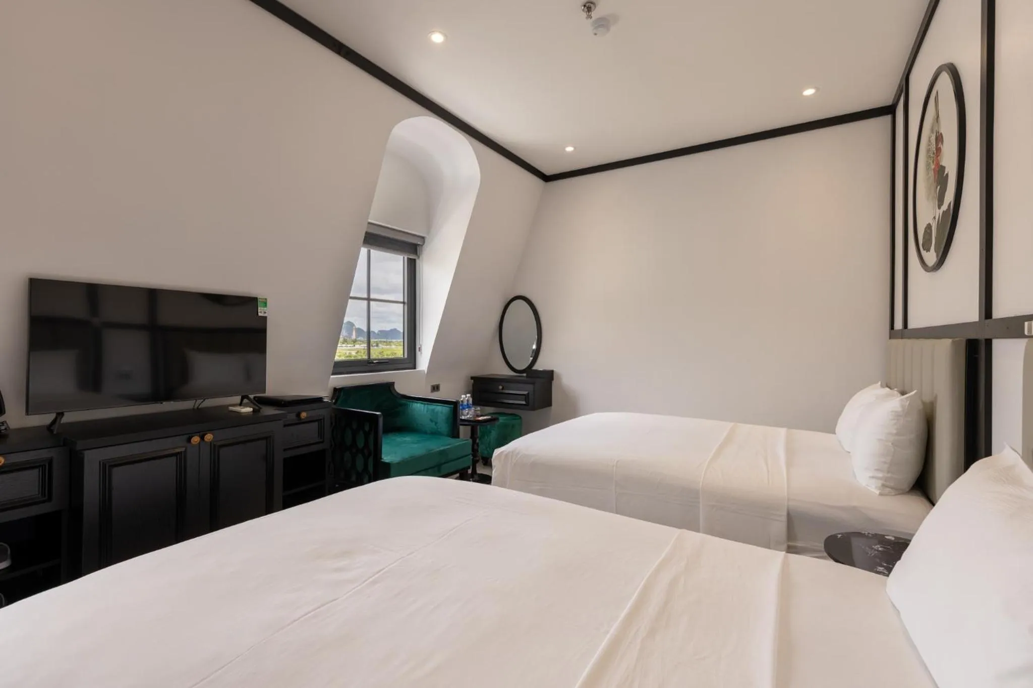 Bedroom in Phong Lan Unique Hotel