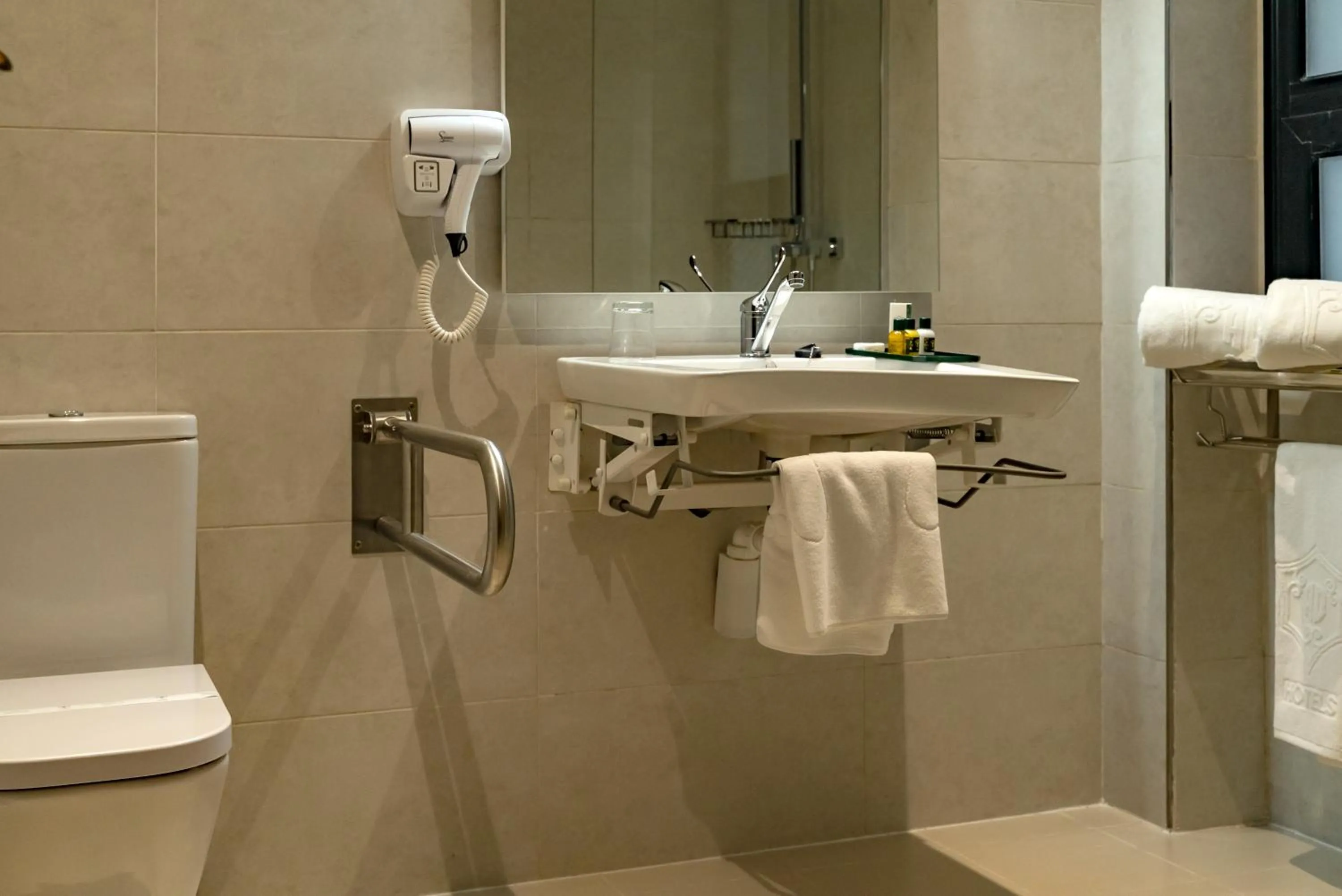 Bathroom in AD Hotel Pont D'Hydra