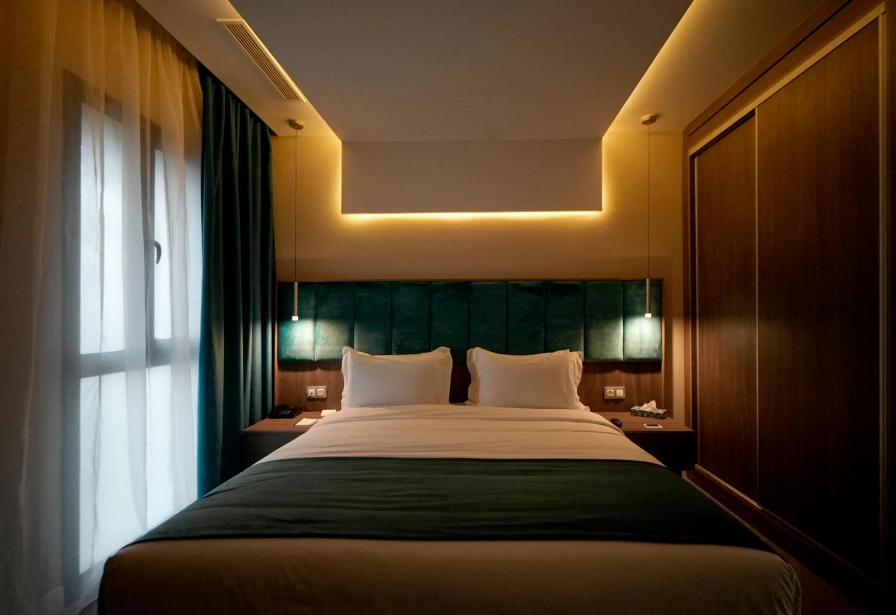 Photo of the whole room in AD Hotel Pont D'Hydra