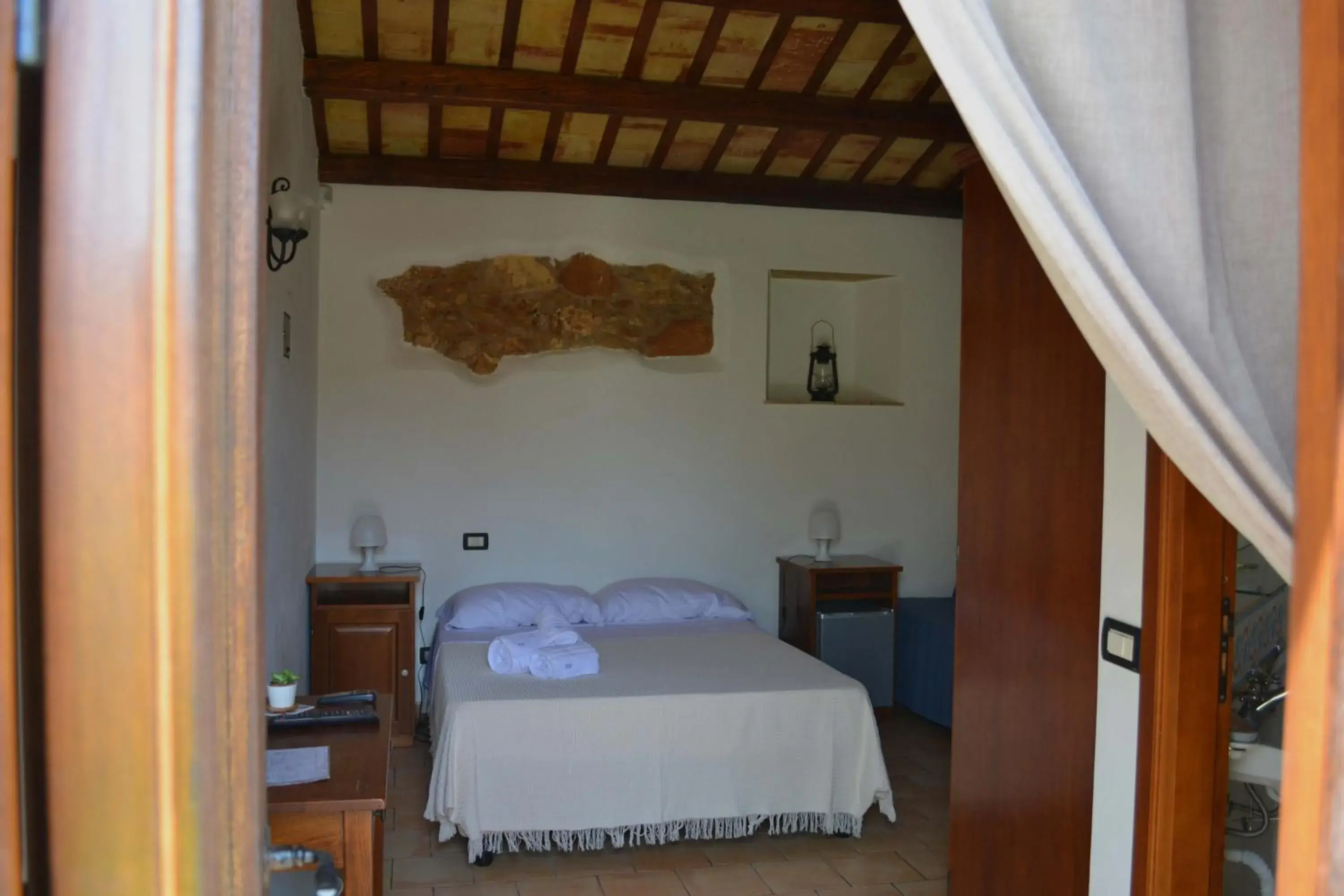 Deluxe Double Room (2 Adults + 1 Child) in HOTEL Cala Buguto Deluxe Double Room (2 Adults + 1 Child) in HOTEL Cala Buguto