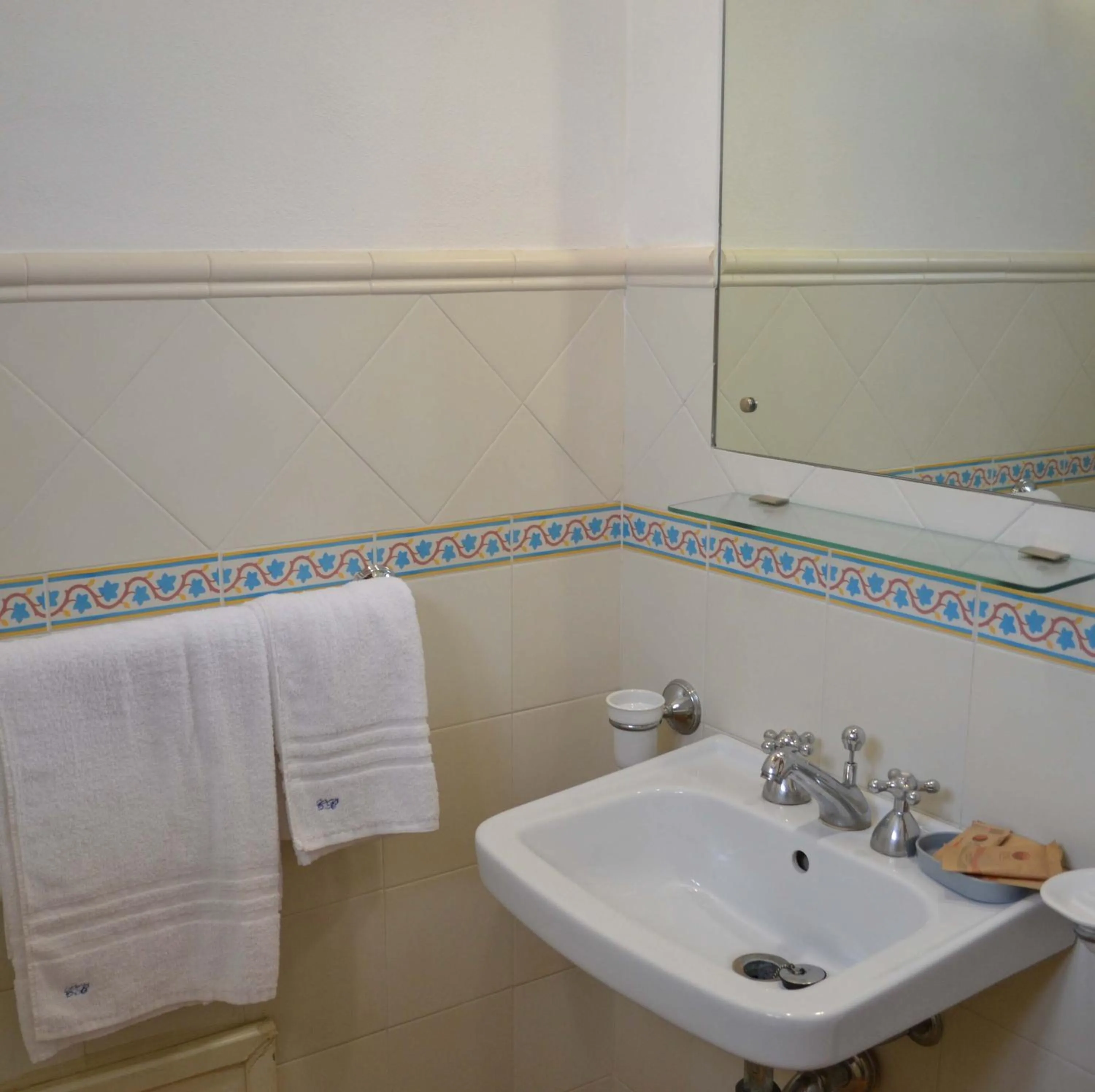 Bathroom in HOTEL Cala Buguto