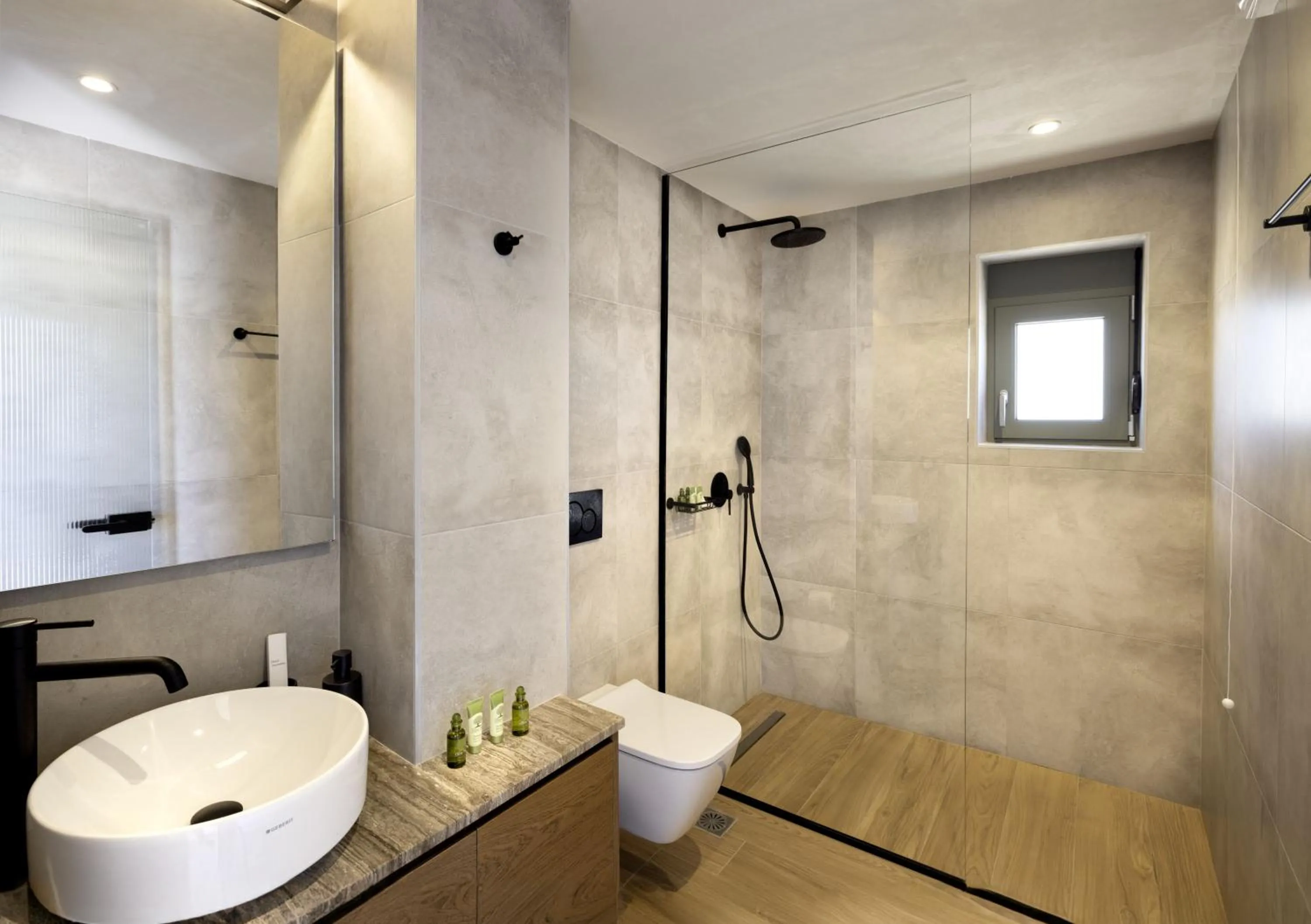 Toilet in Dedalos Touch Boutique Hotel