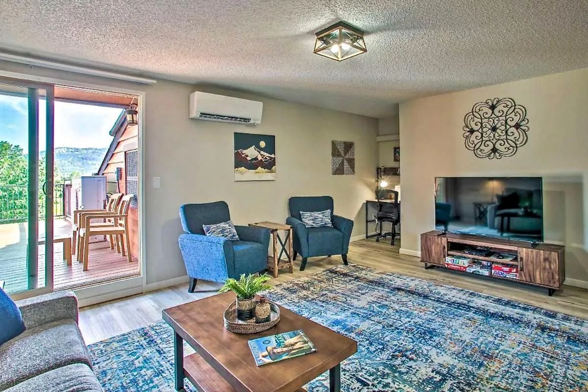 Living room in Stoneridge Resort