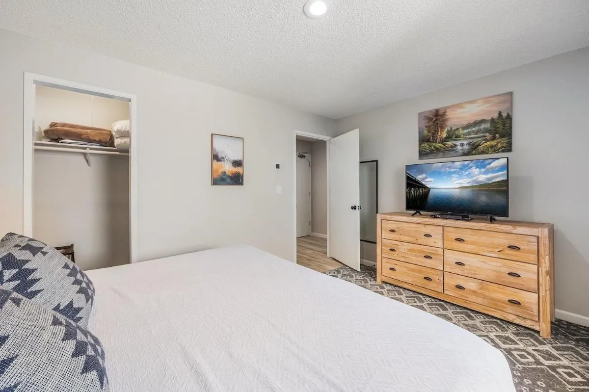 Bed in Stoneridge Resort