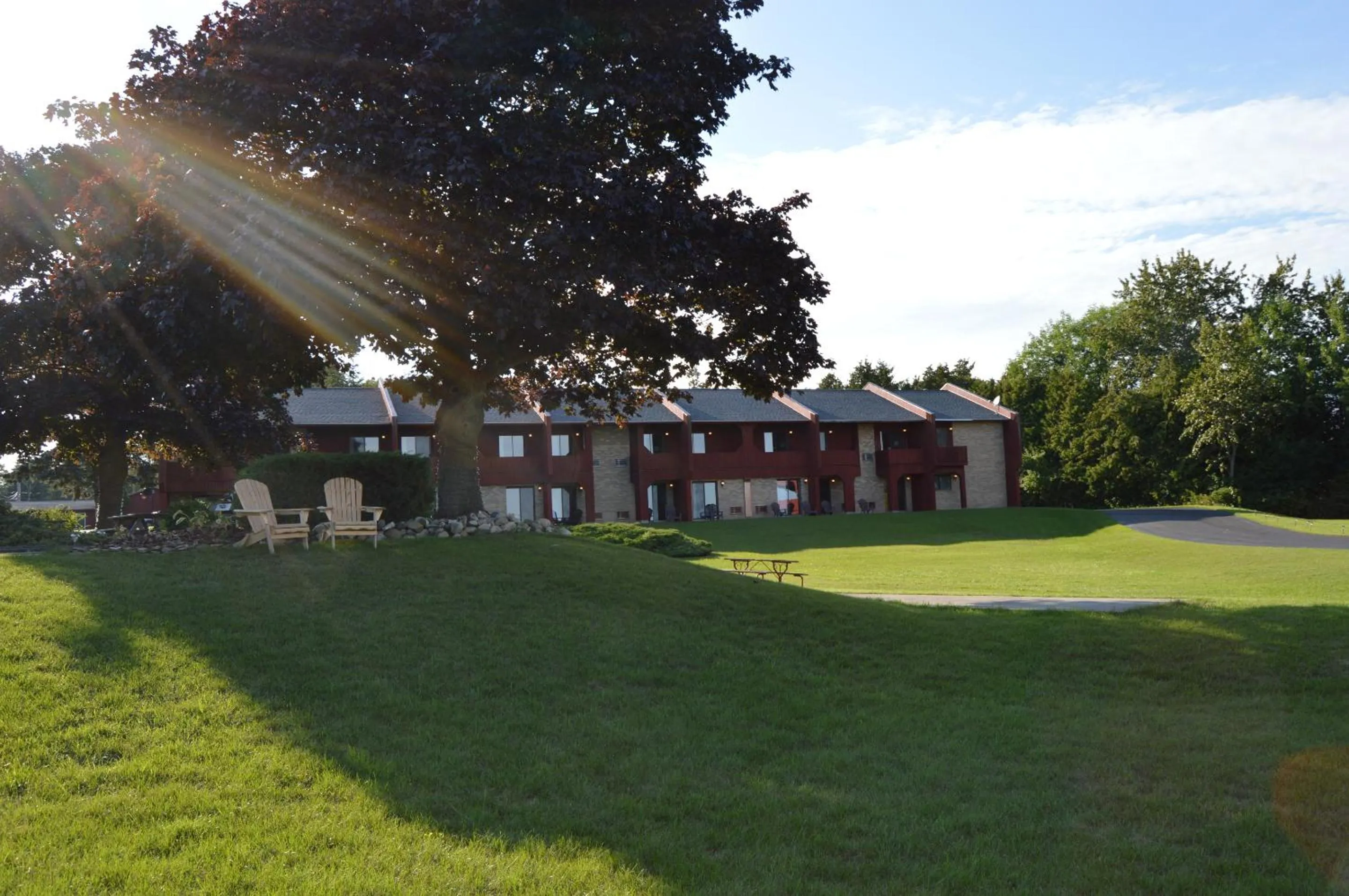 Property building in Cedar Hill Lodge