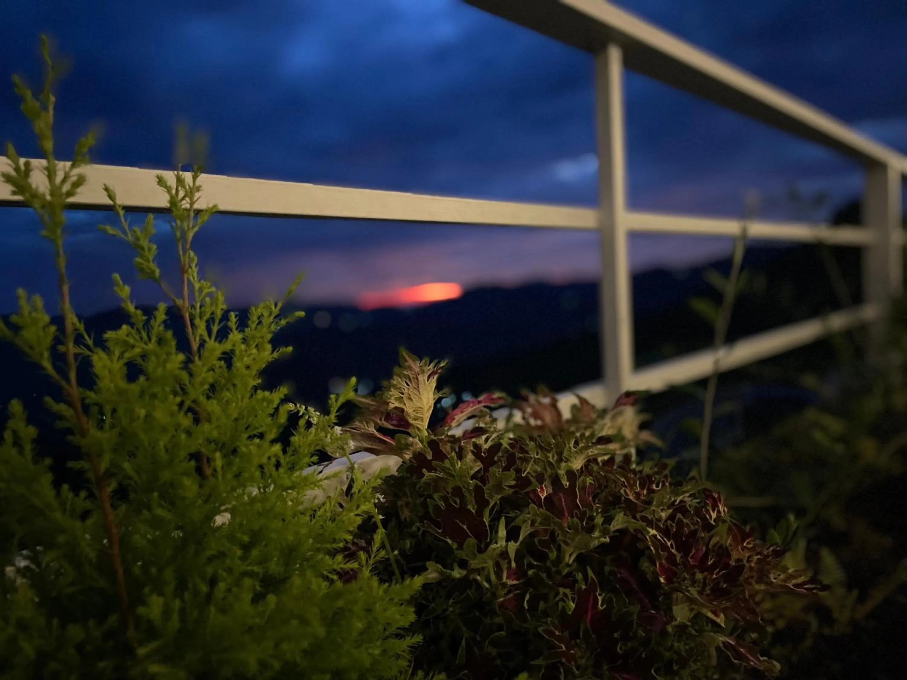 Sunset in Onehouse Resort Lansdowne