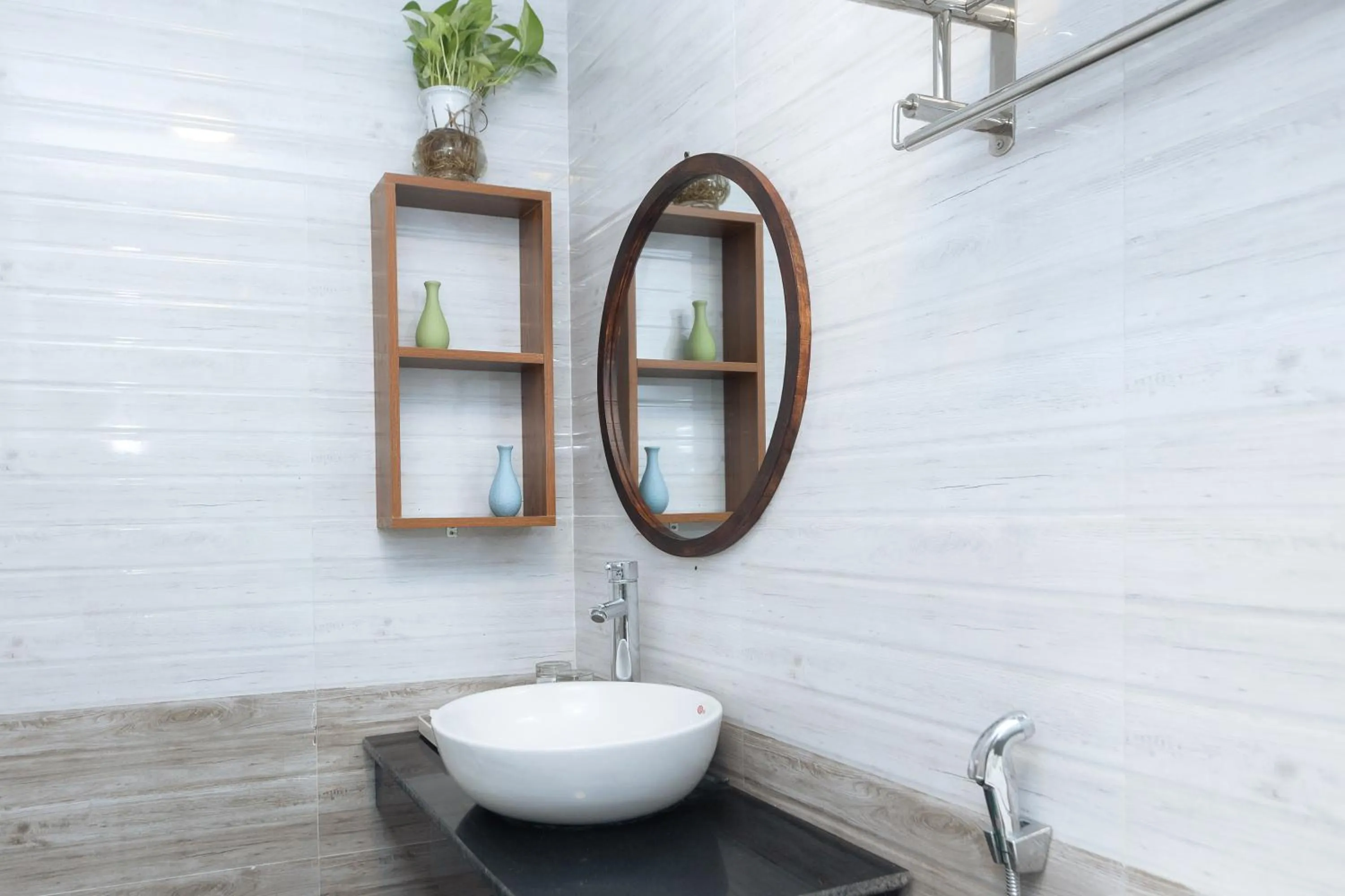 Bathroom in The Backpacker Hostel and spa