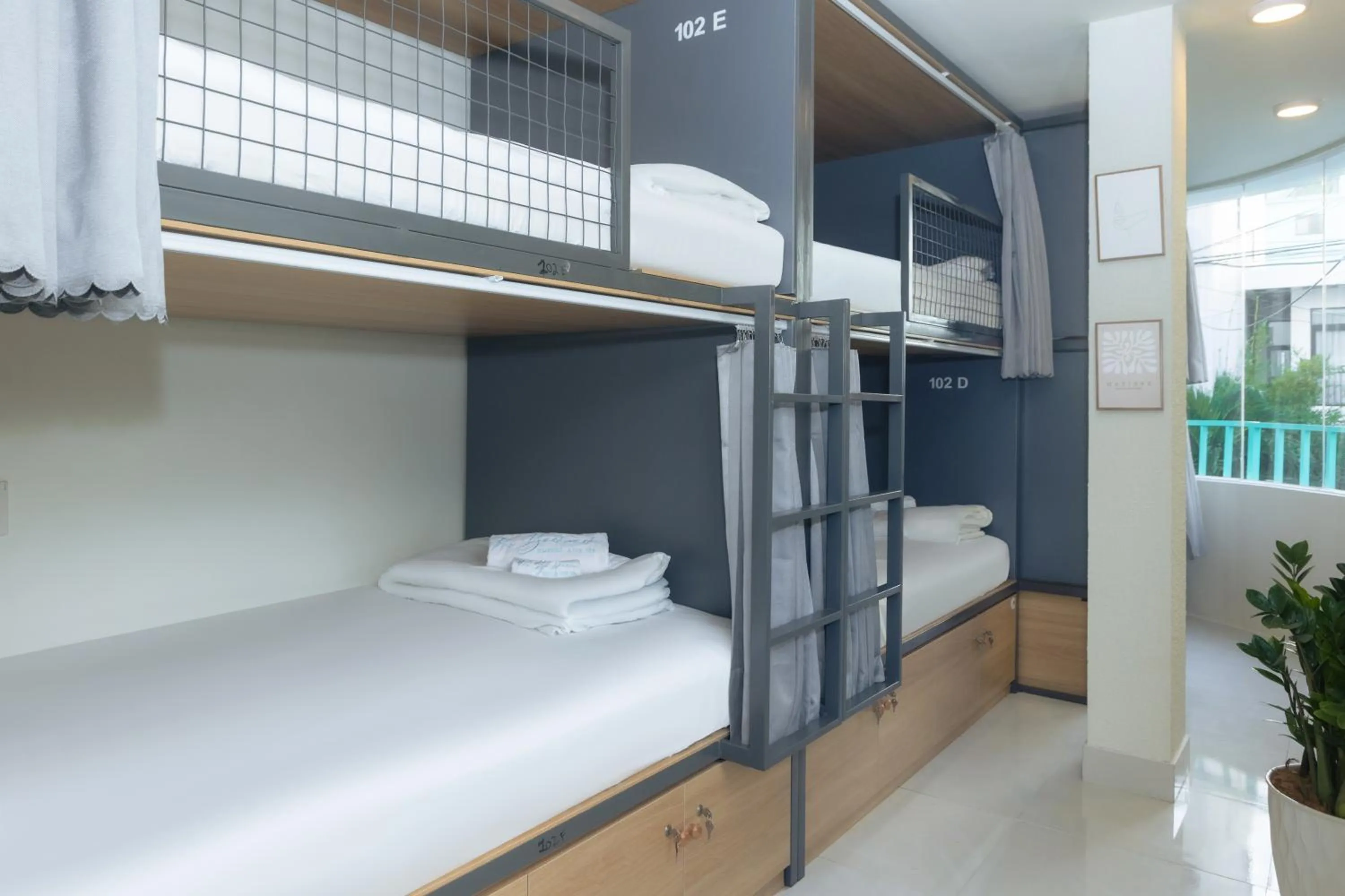 bunk bed, Bed in The Backpacker Hostel and spa